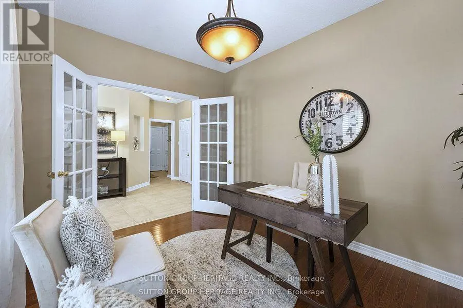 35 PONDMEDE CRESCENT