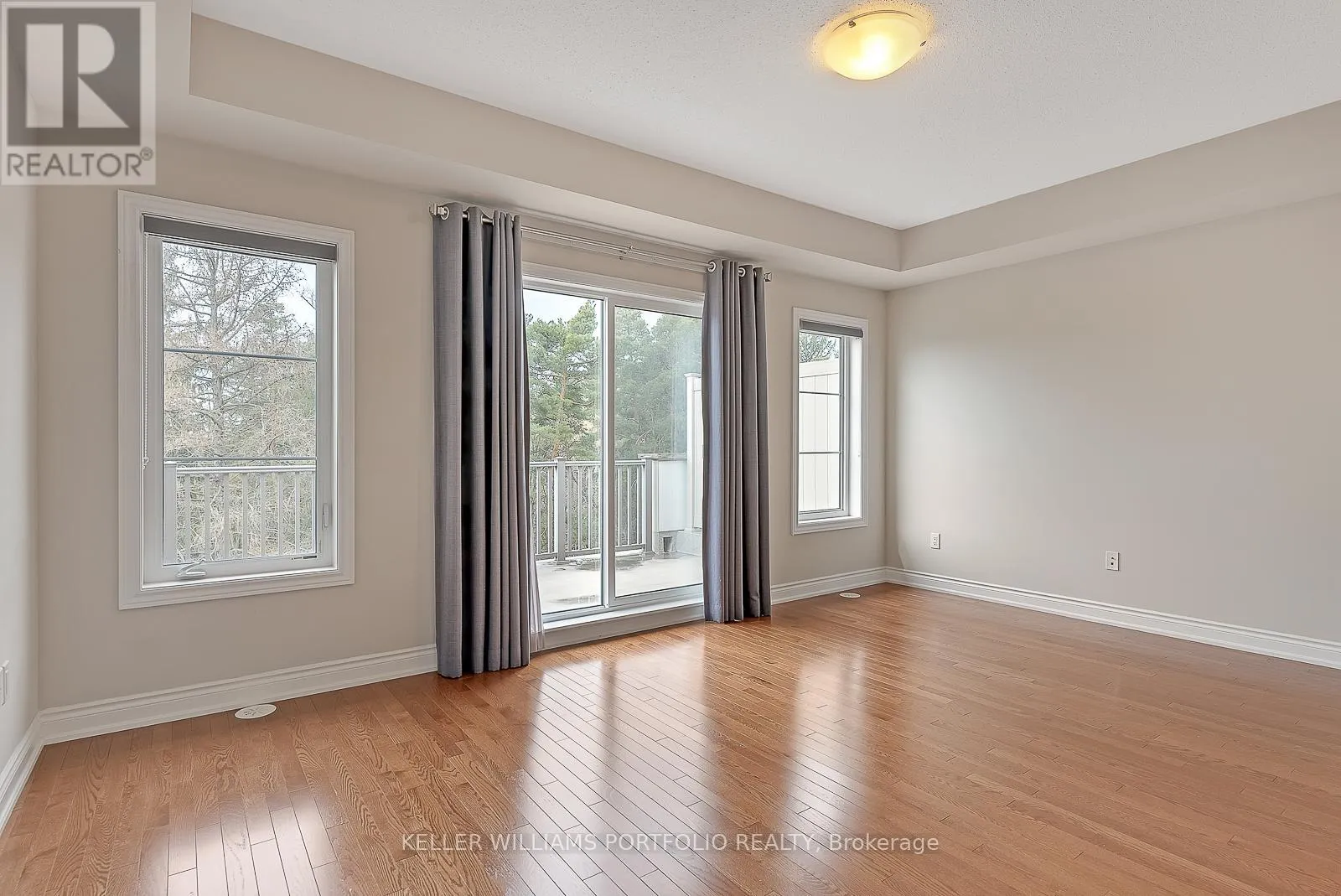 83 - 1331 MAJOR MACKENZIE DRIVE W