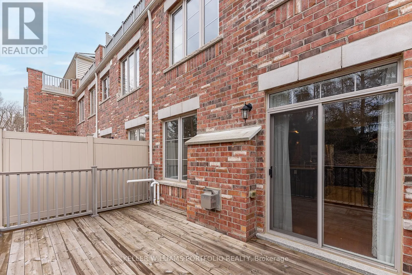 83 - 1331 MAJOR MACKENZIE DRIVE W