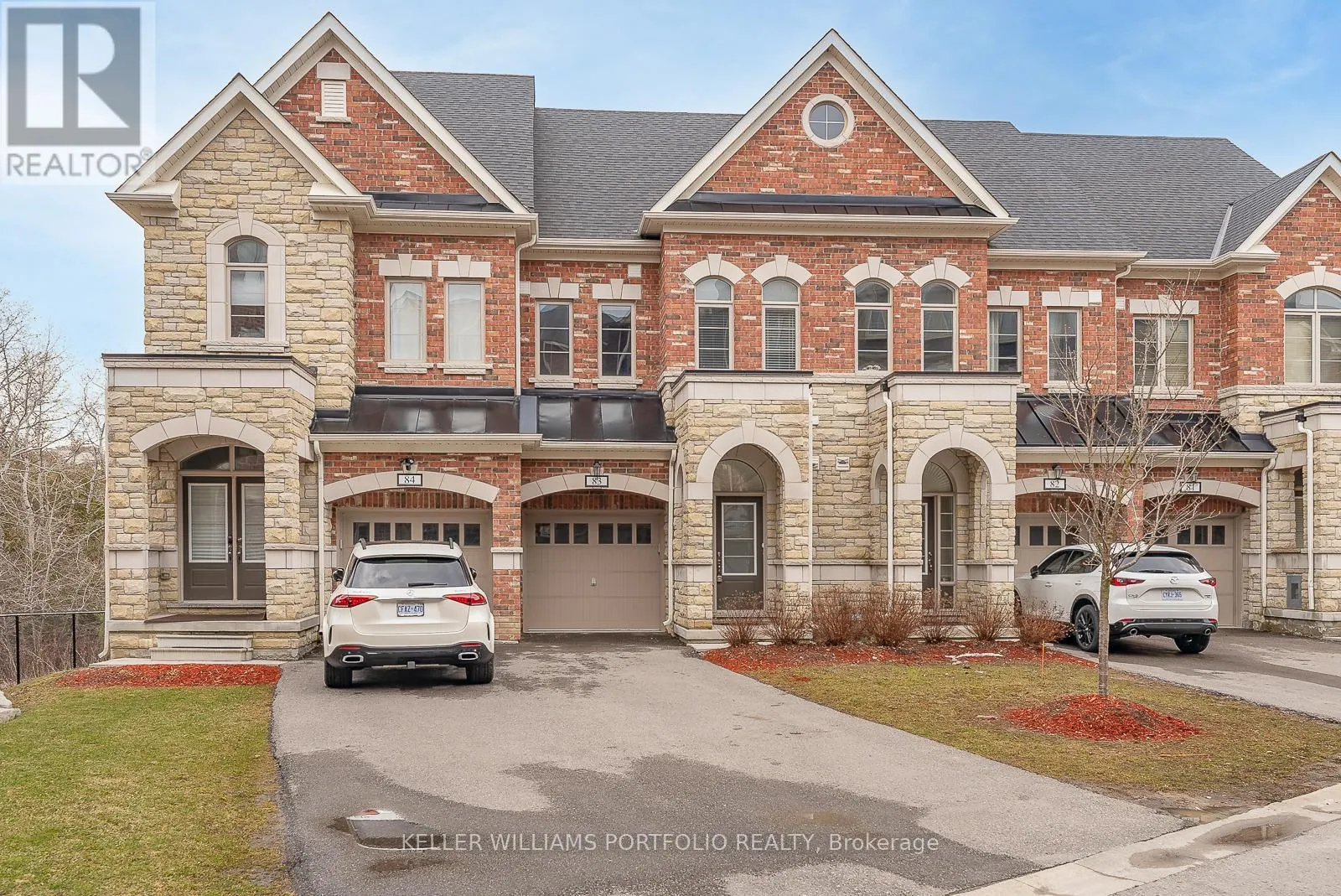 83 - 1331 MAJOR MACKENZIE DRIVE W