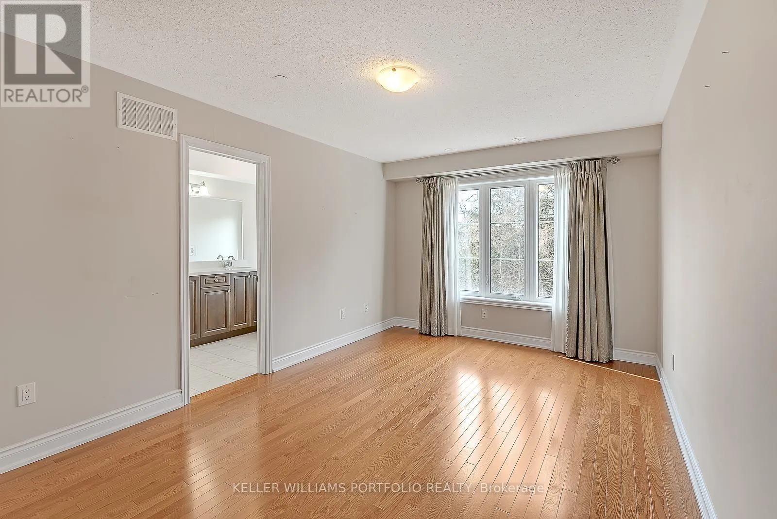 83 - 1331 MAJOR MACKENZIE DRIVE W