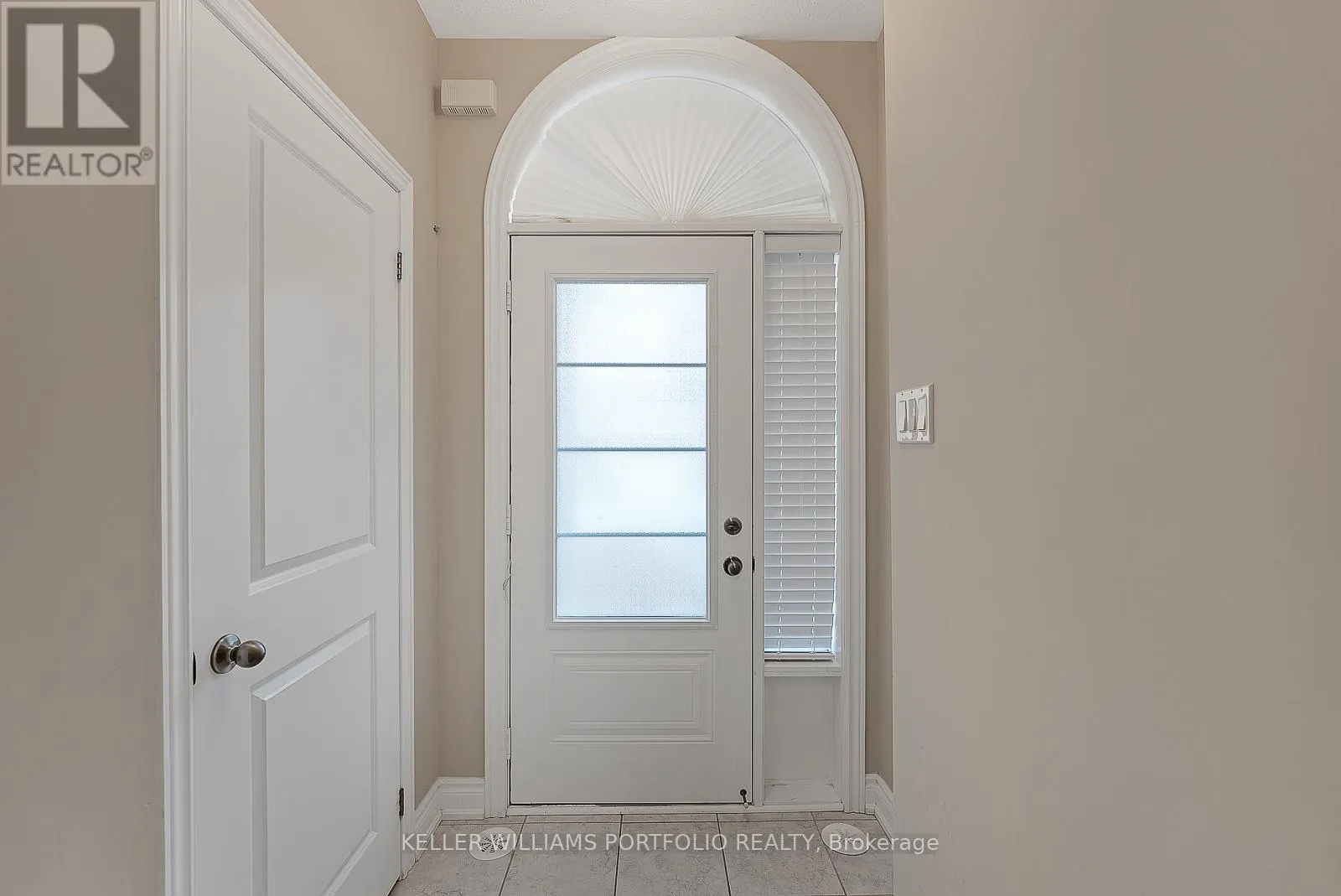 83 - 1331 MAJOR MACKENZIE DRIVE W