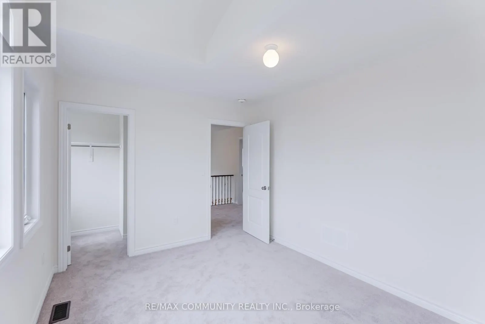 11 GRIEVE STREET