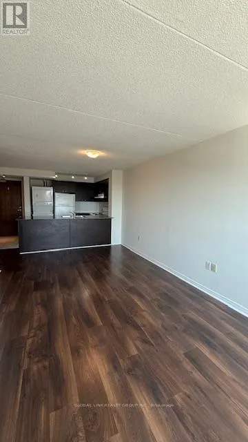 605 - 4600 STEELES AVENUE E