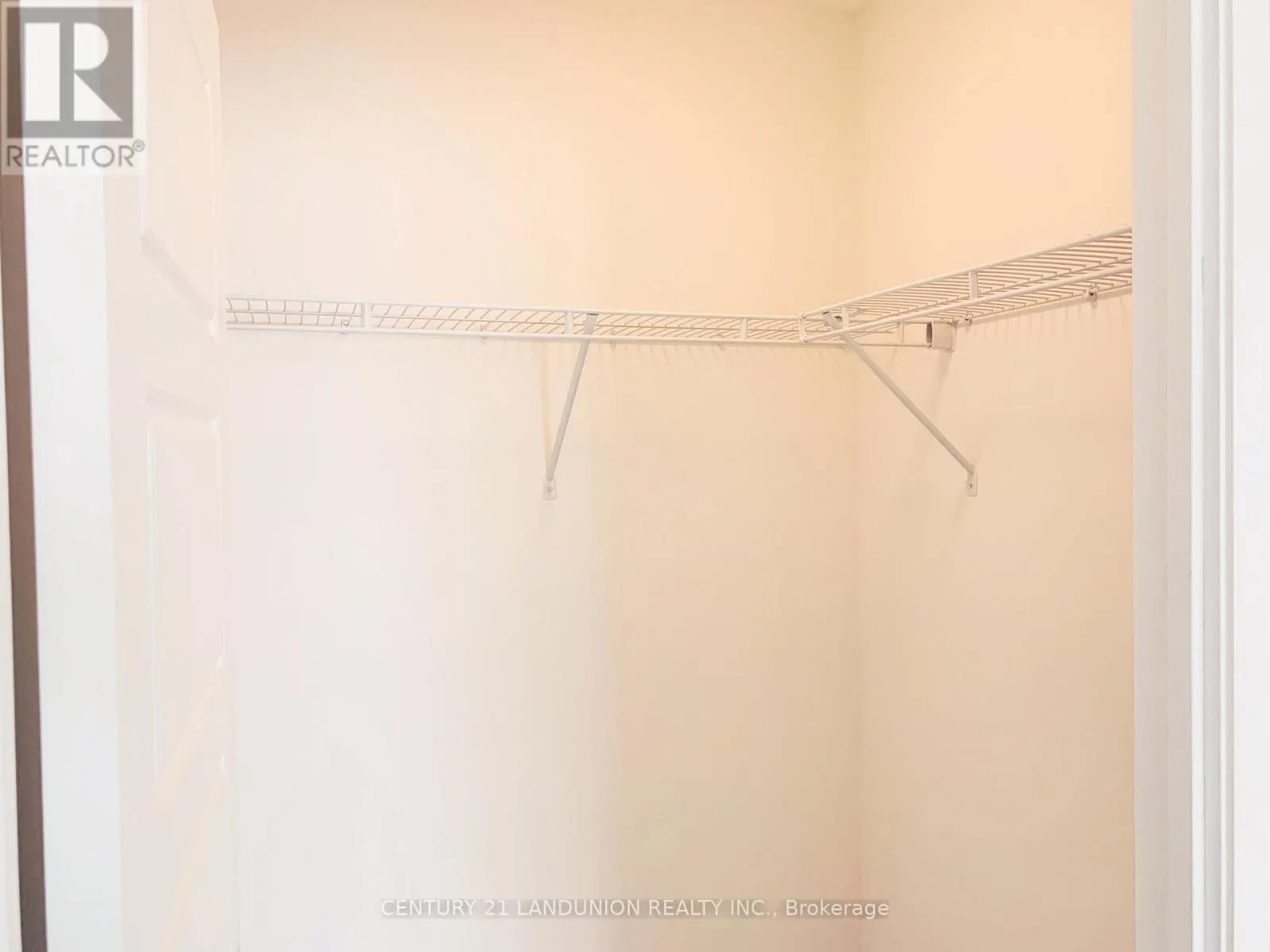 1705 - 15 WATER WALK DRIVE