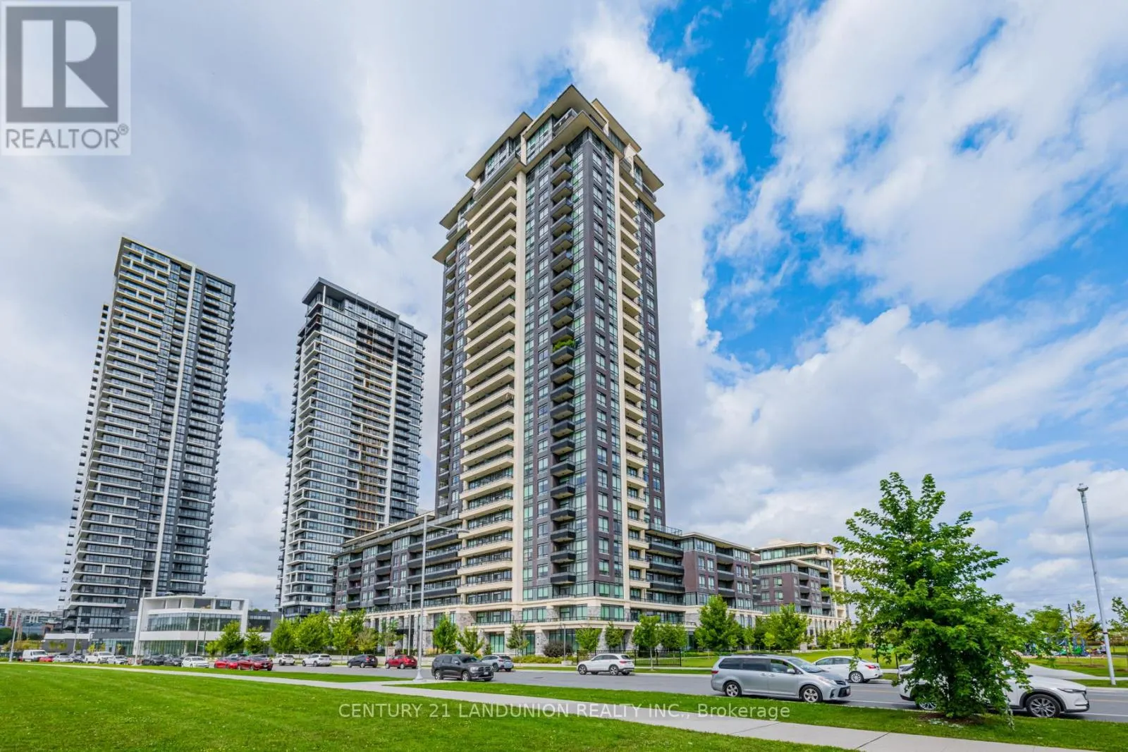 1705 - 15 WATER WALK DRIVE