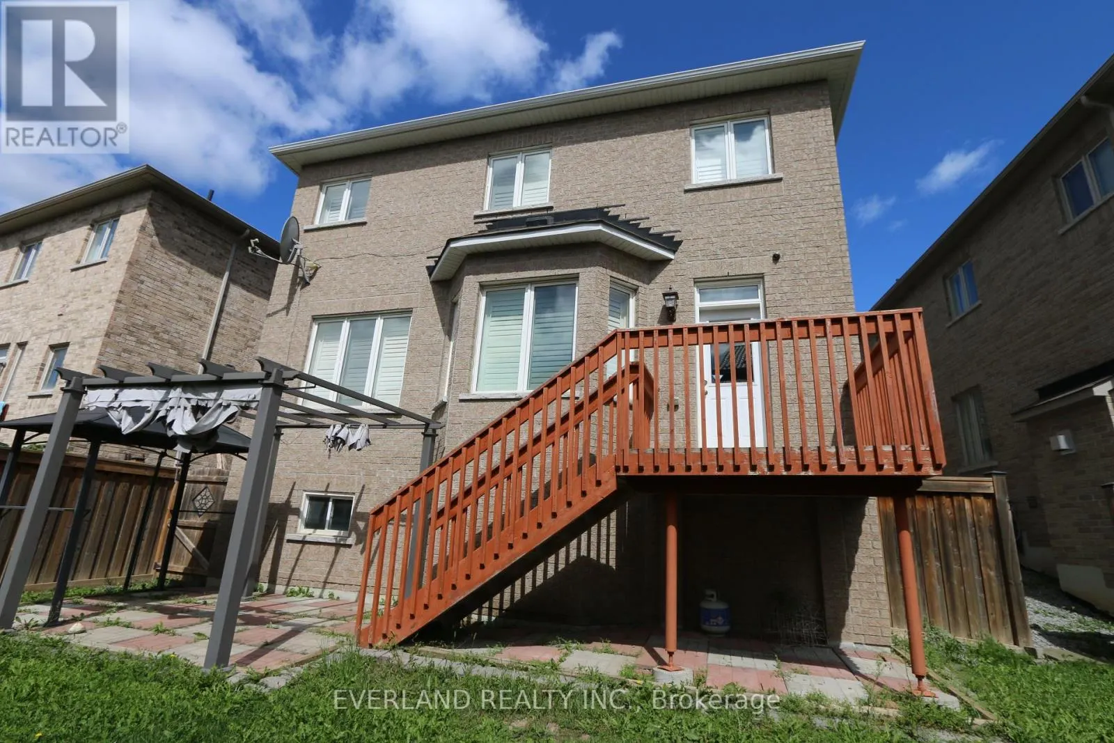 51 LUCIDA COURT