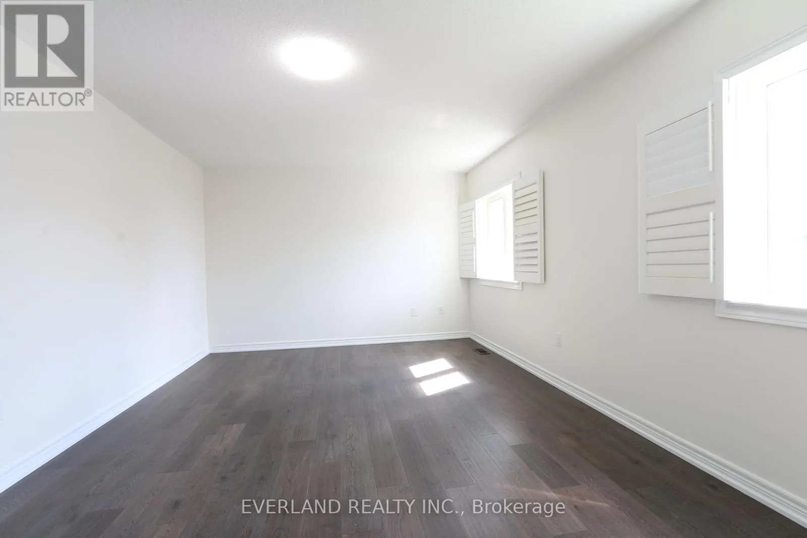 51 LUCIDA COURT
