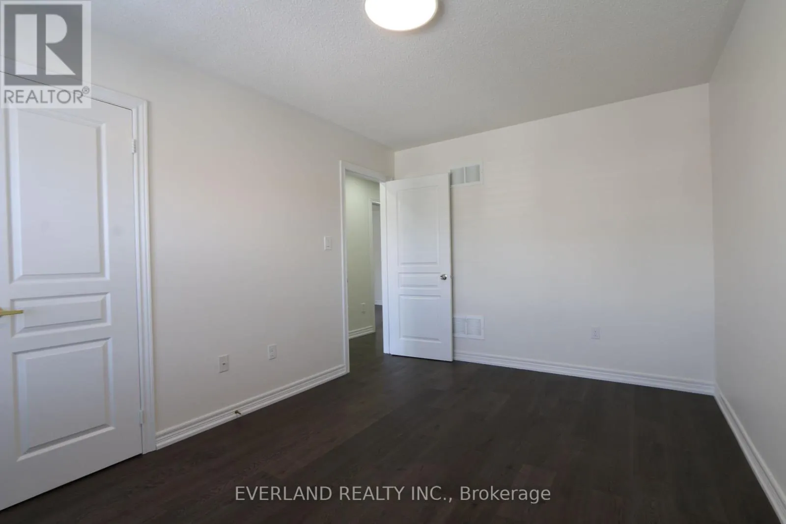 51 LUCIDA COURT