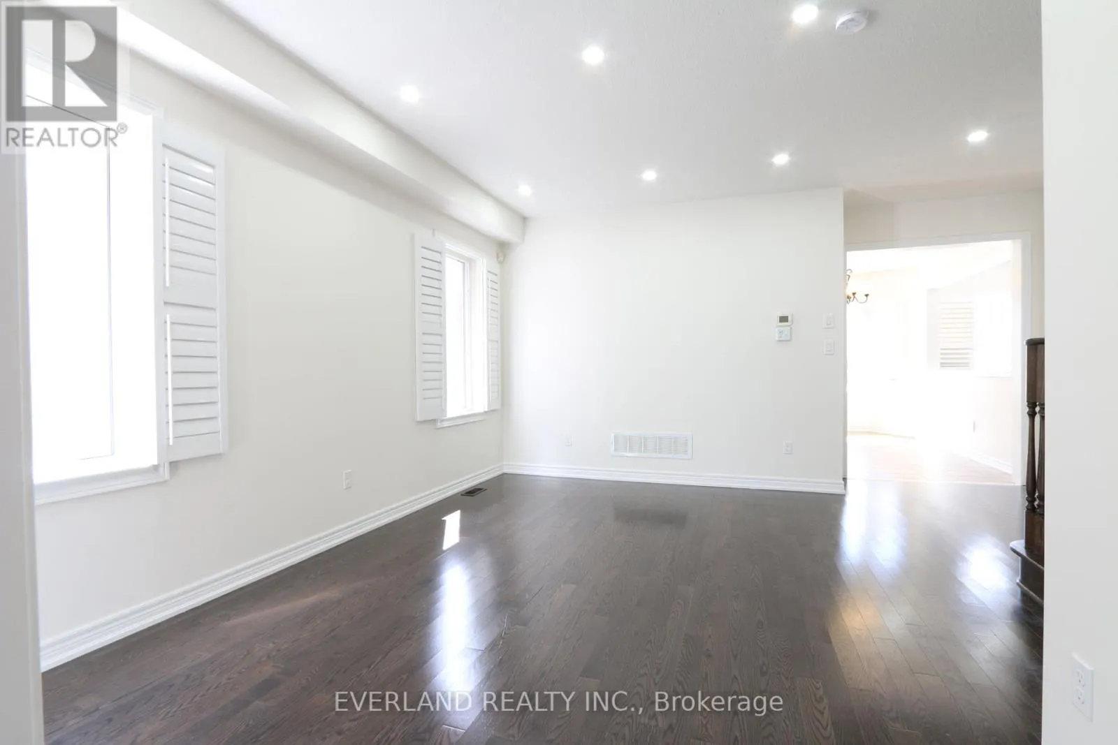 51 LUCIDA COURT