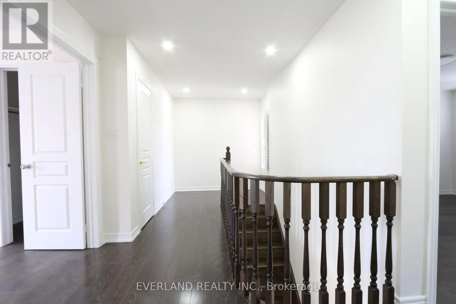 51 LUCIDA COURT