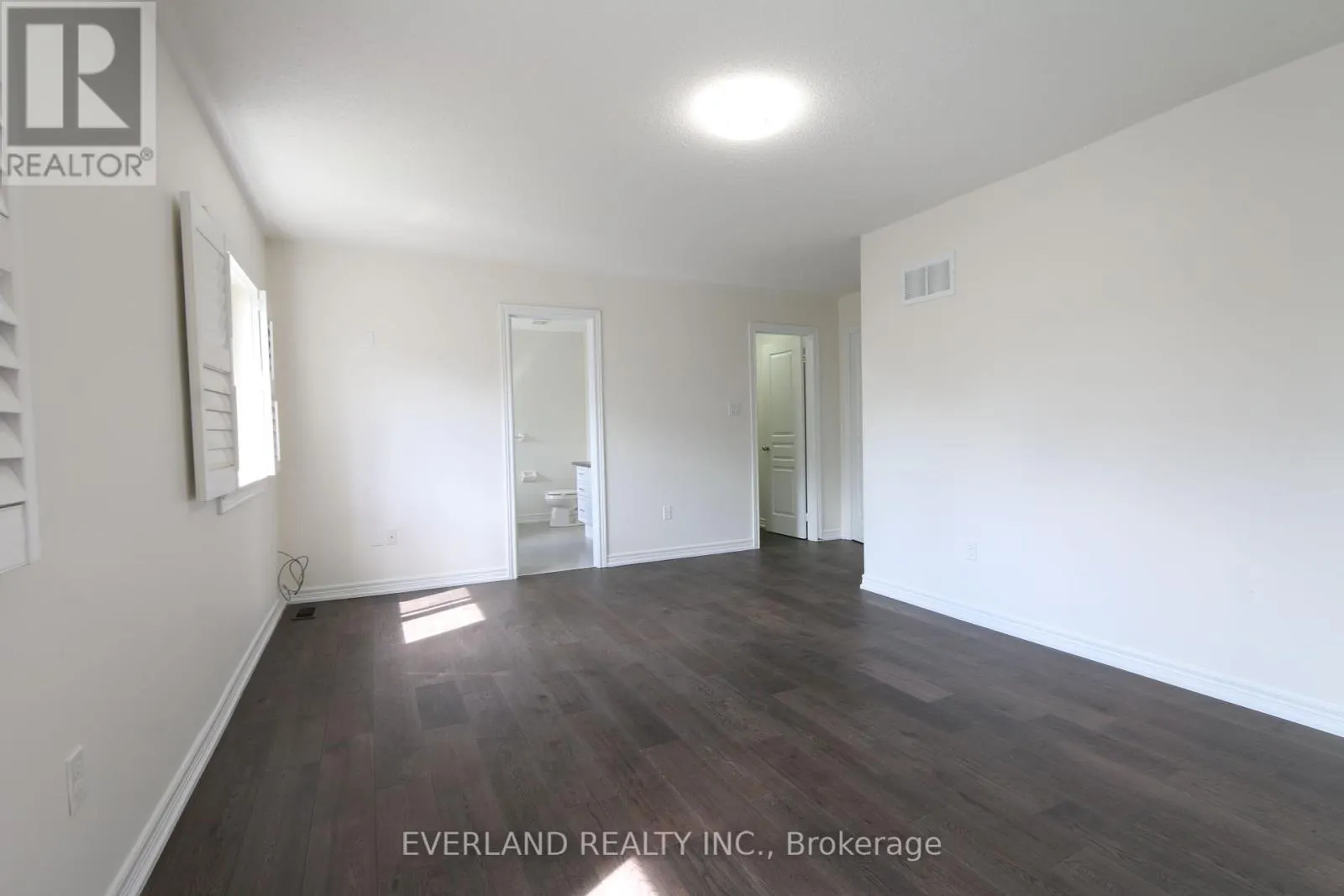 51 LUCIDA COURT