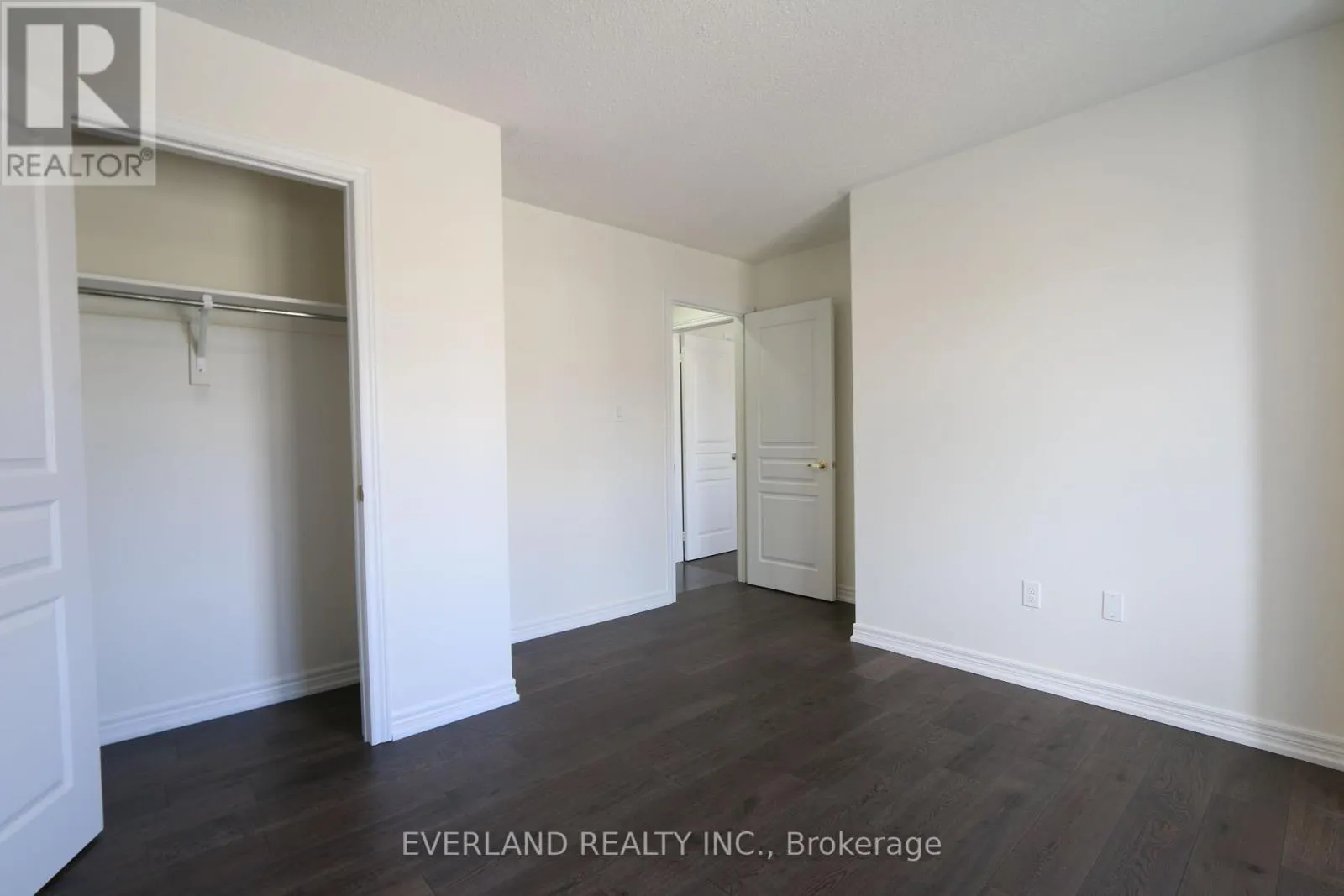 51 LUCIDA COURT