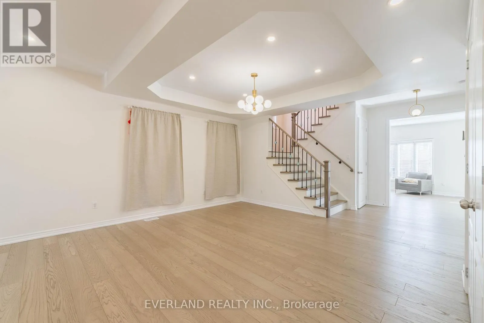 11 LIMELIGHT STREET