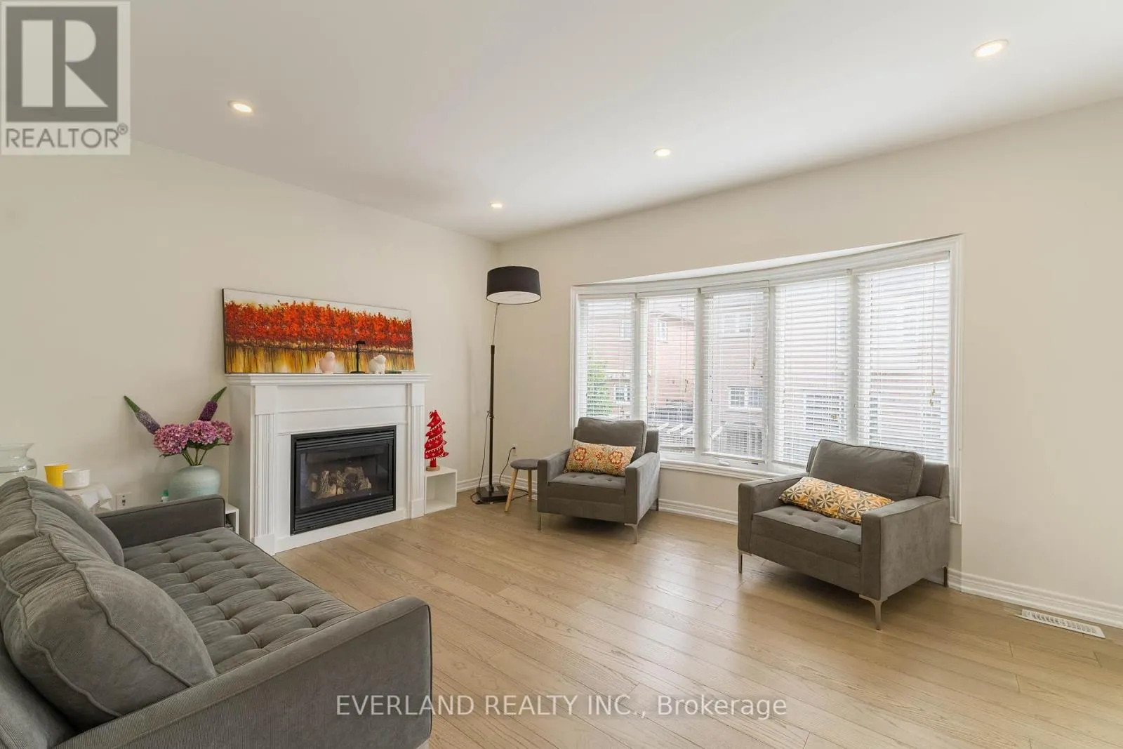 11 LIMELIGHT STREET