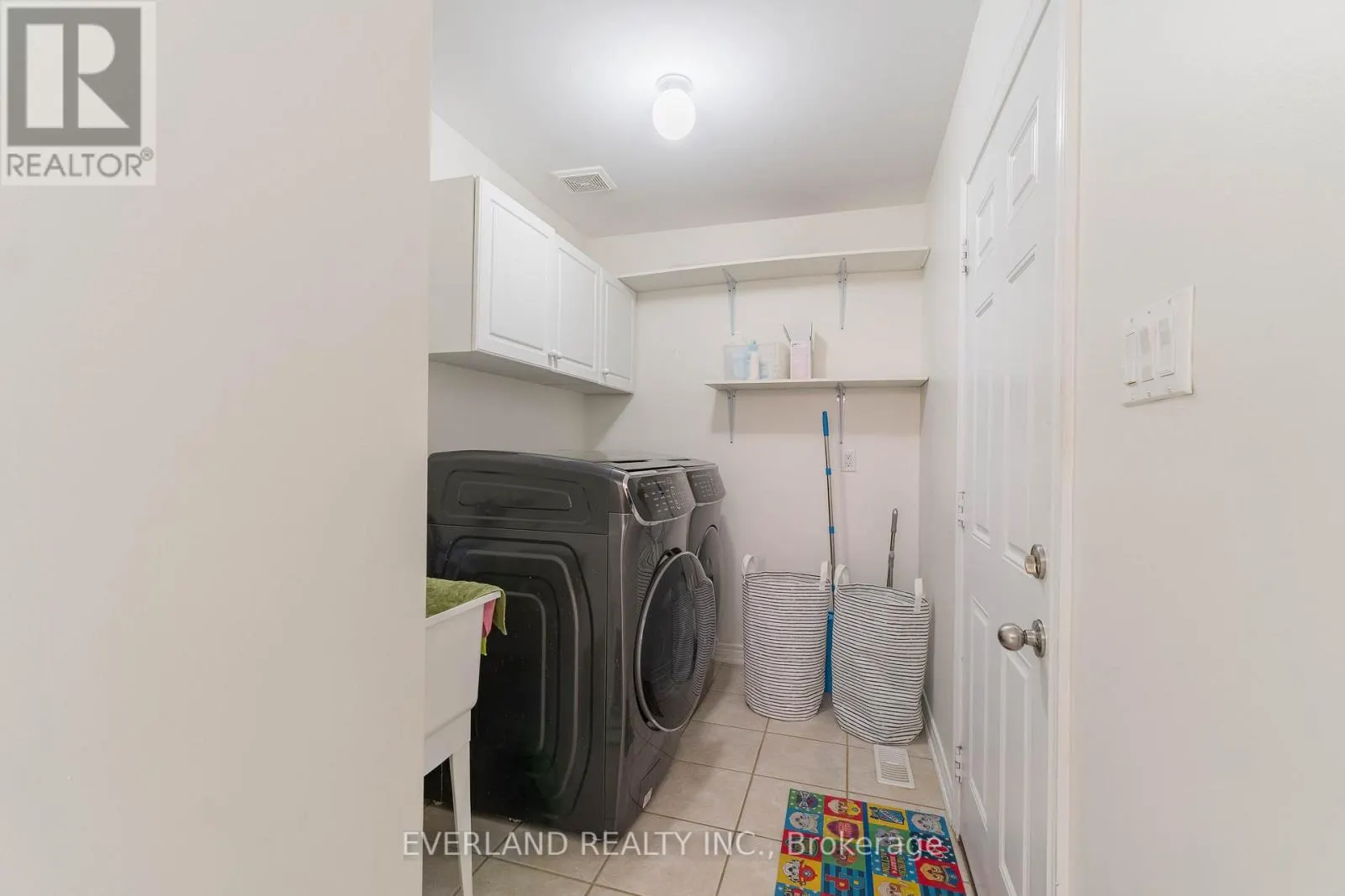 11 LIMELIGHT STREET