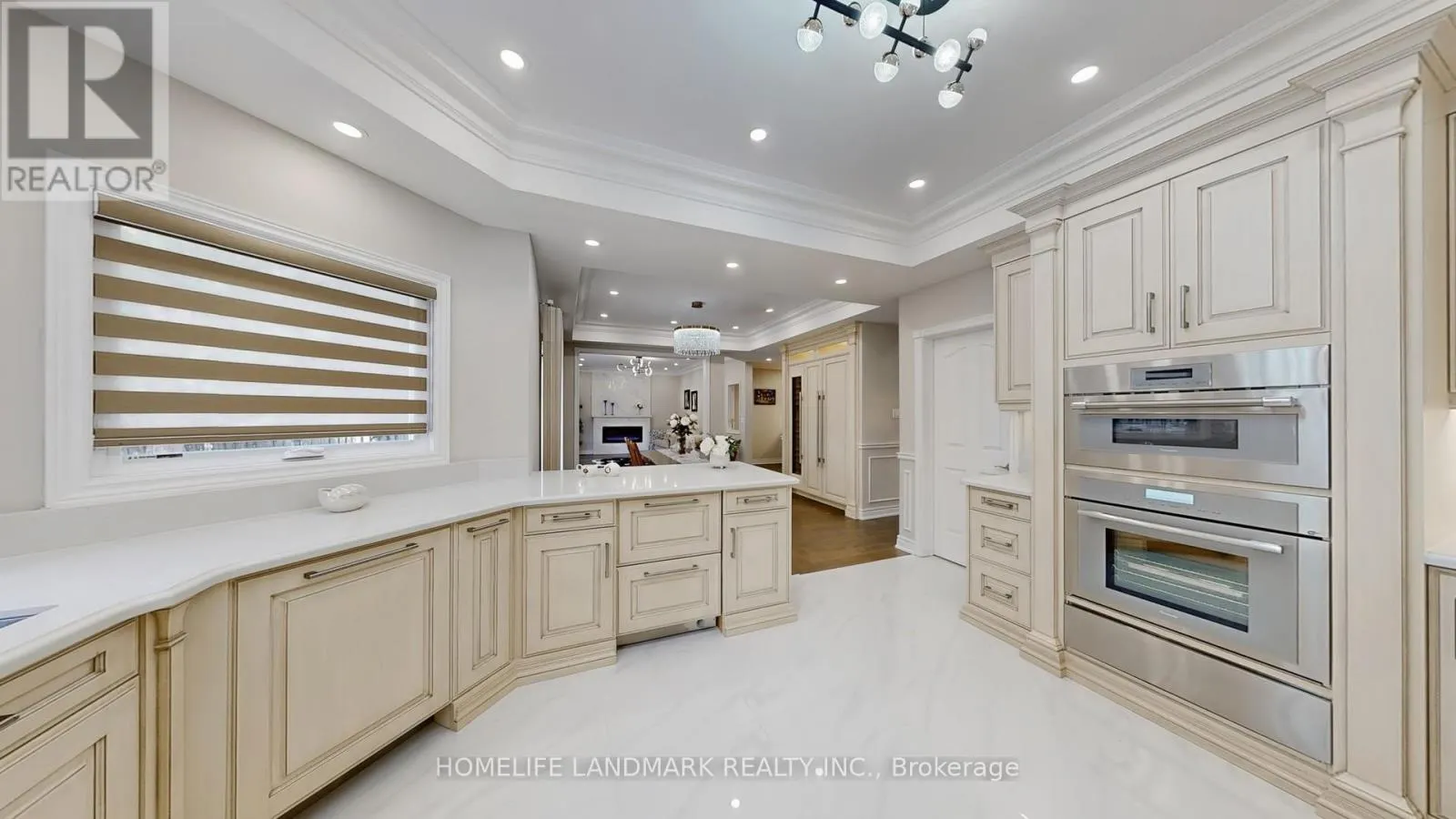 16 CRESCENTVIEW ROAD