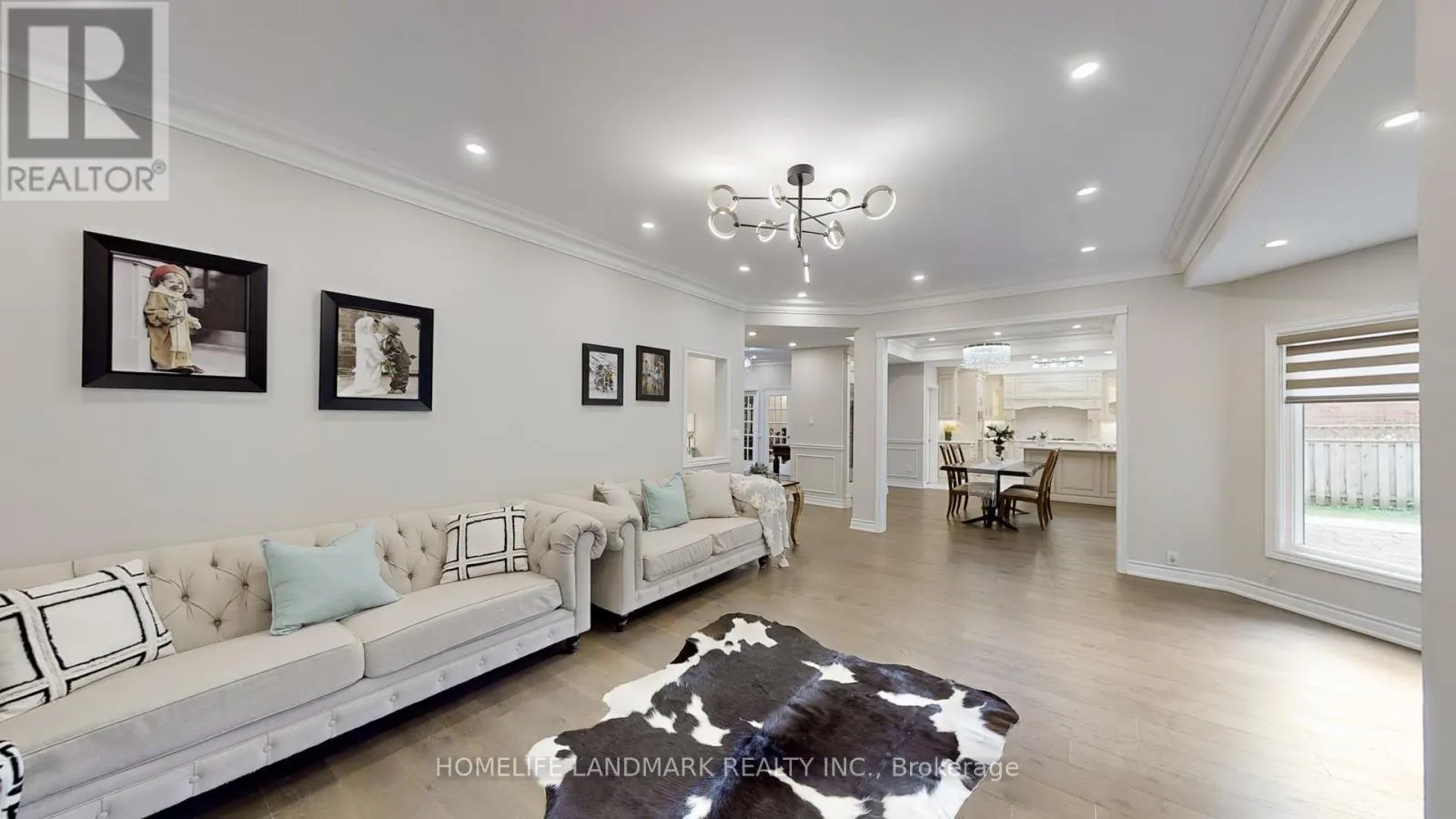 16 CRESCENTVIEW ROAD