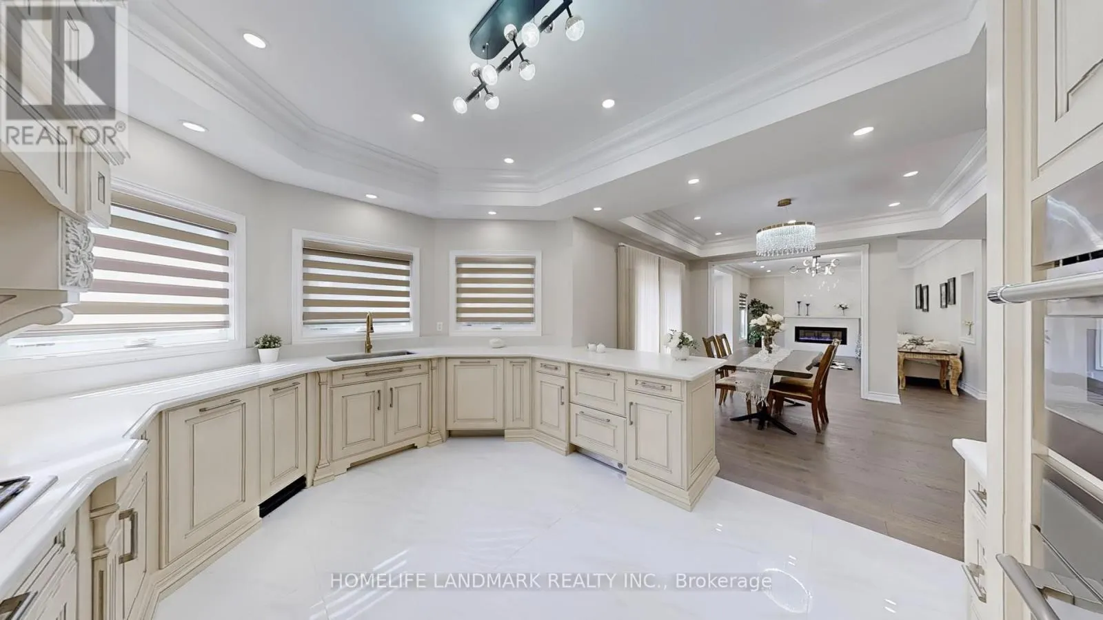 16 CRESCENTVIEW ROAD