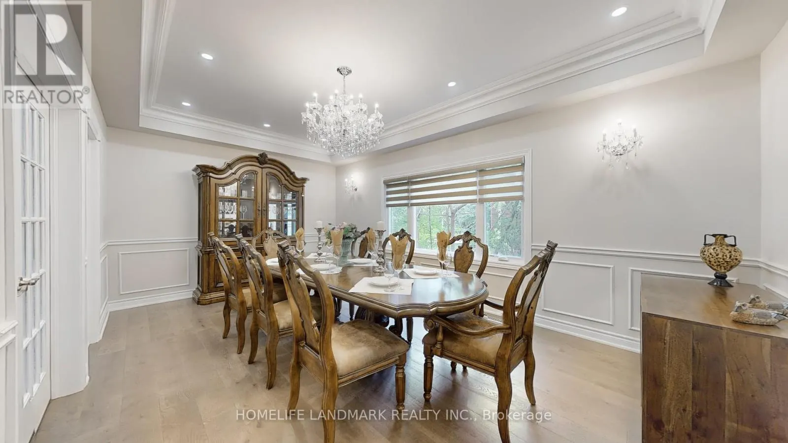 16 CRESCENTVIEW ROAD