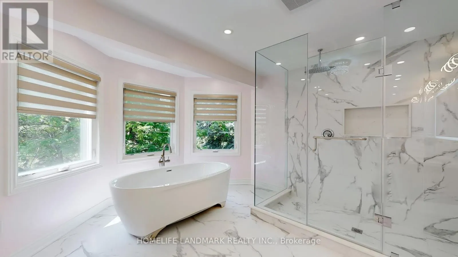 16 CRESCENTVIEW ROAD