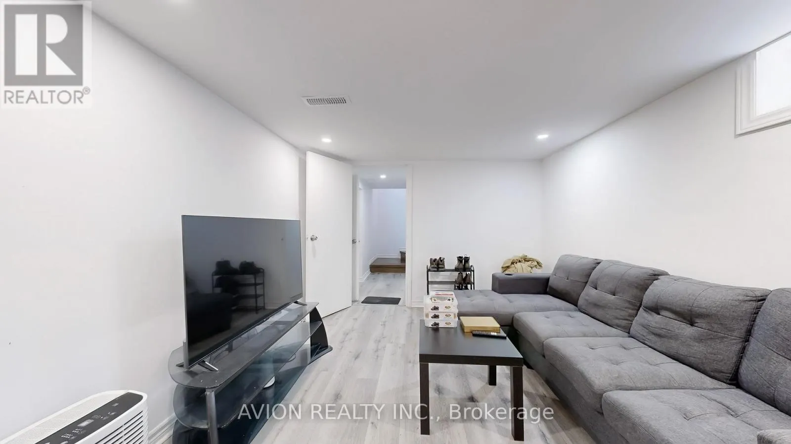 246 BEECHY DRIVE