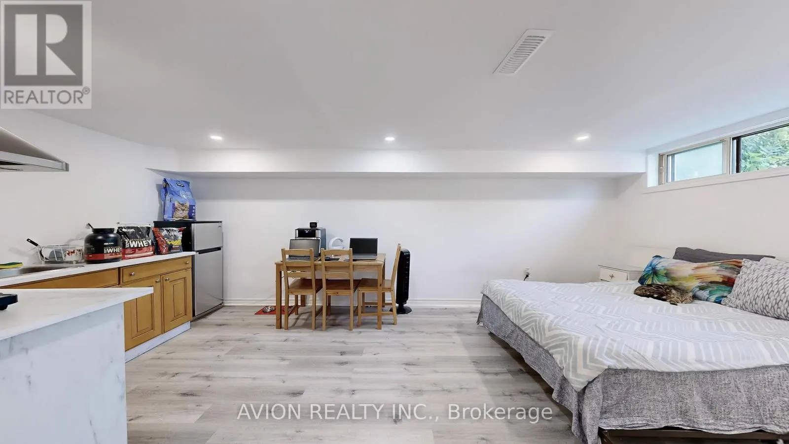246 BEECHY DRIVE
