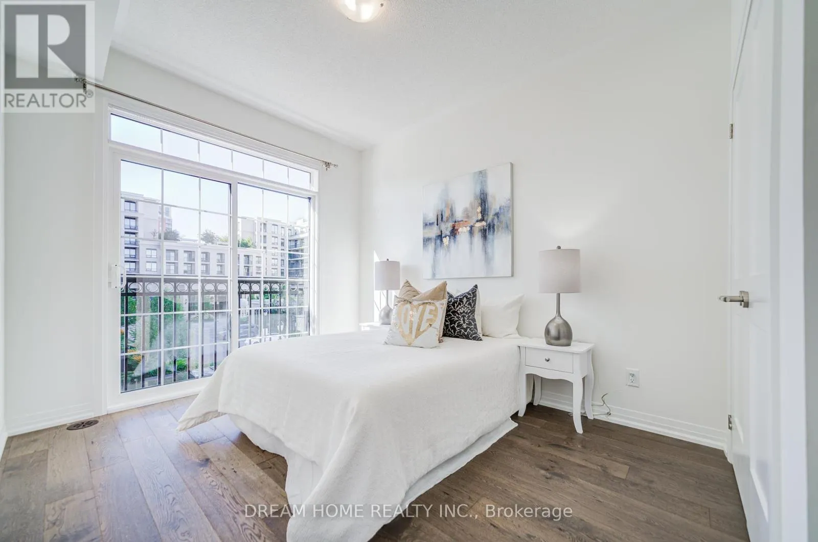 288 BUCHANAN DRIVE