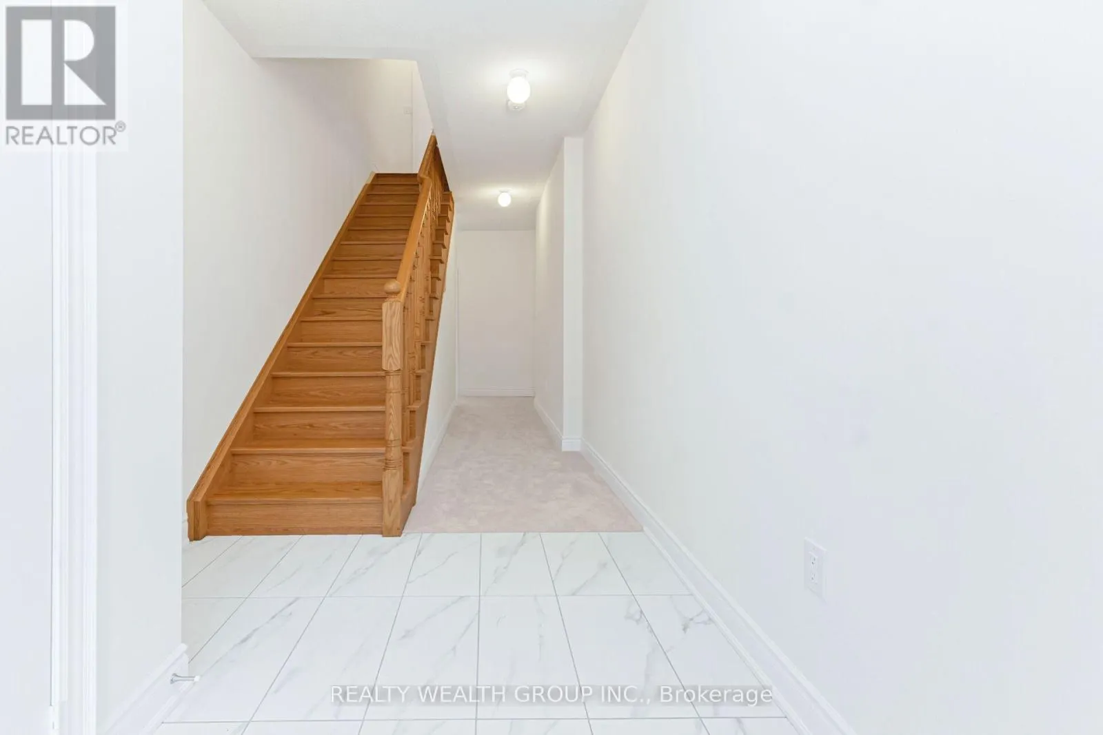 221 TENNANT CIRCLE