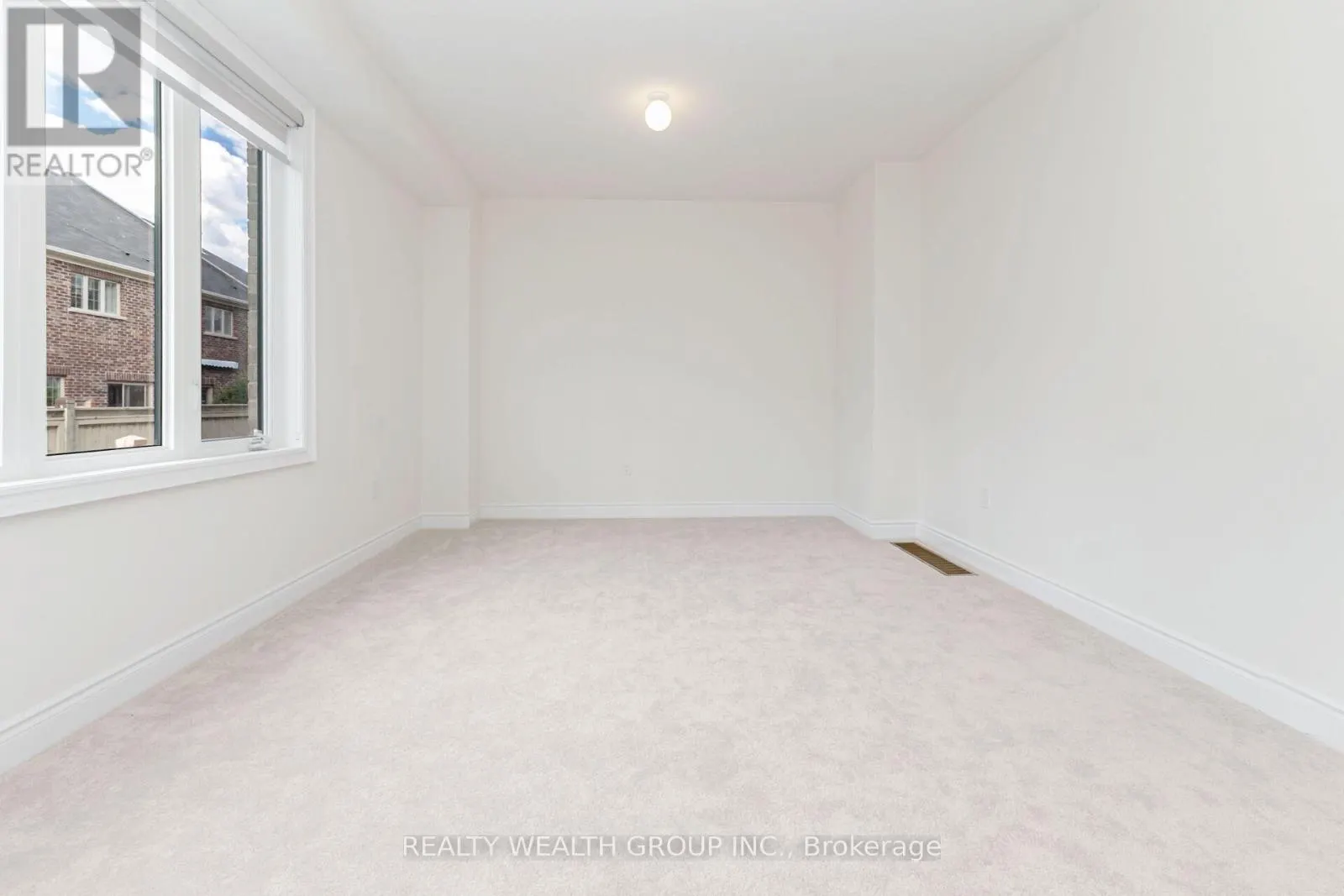 221 TENNANT CIRCLE