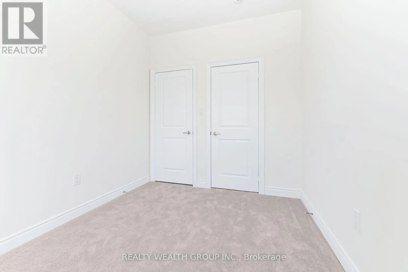 221 TENNANT CIRCLE