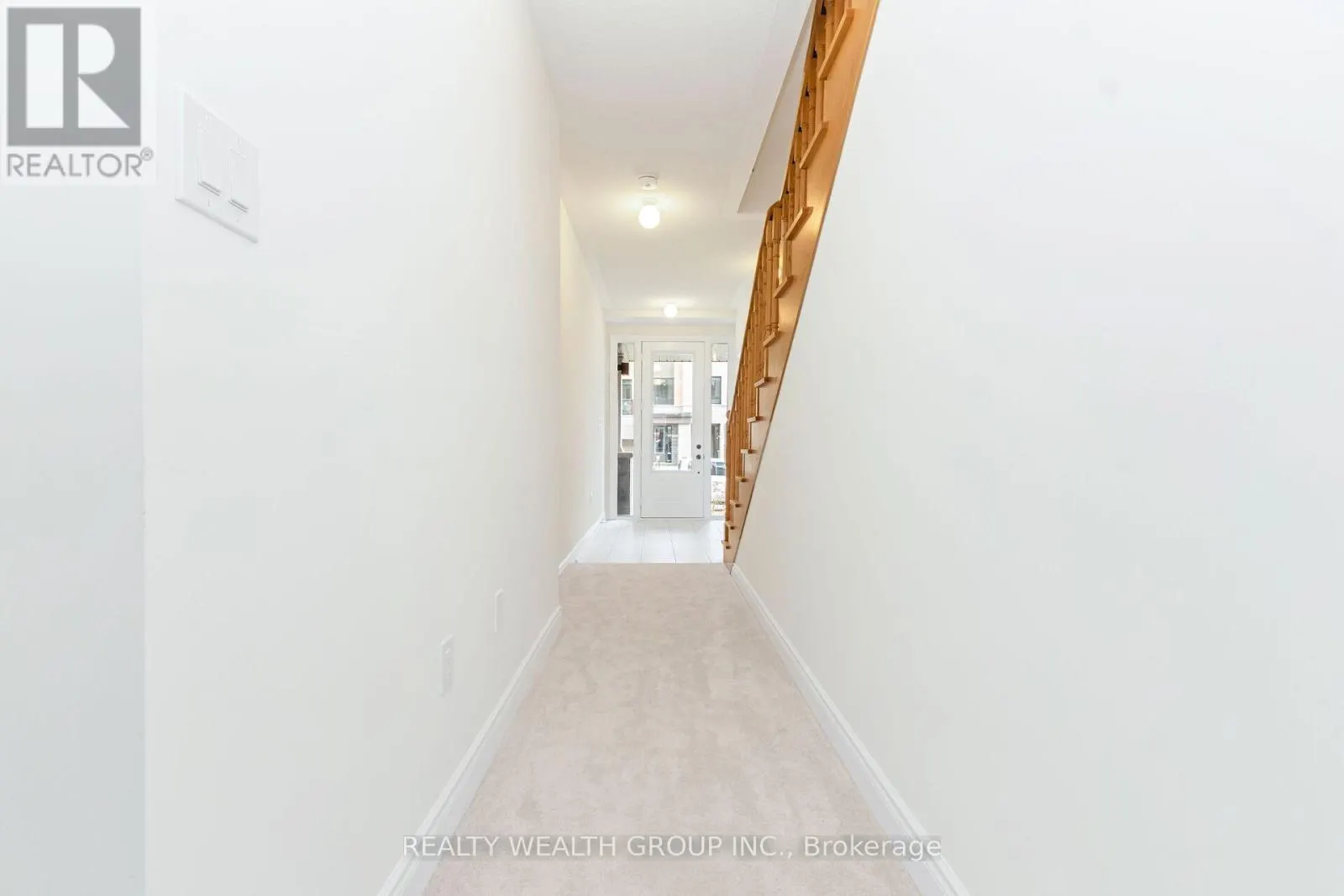 221 TENNANT CIRCLE