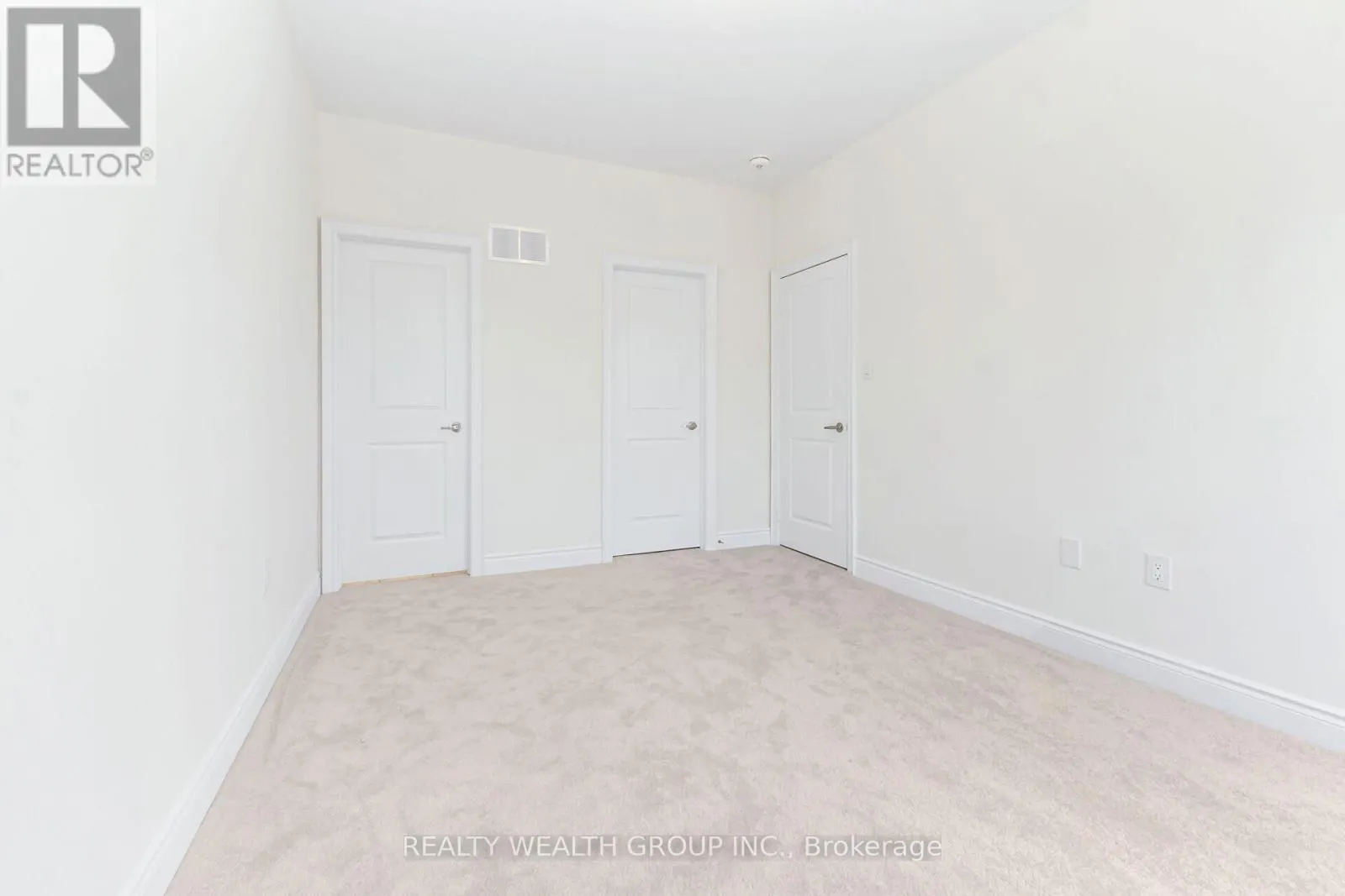 221 TENNANT CIRCLE