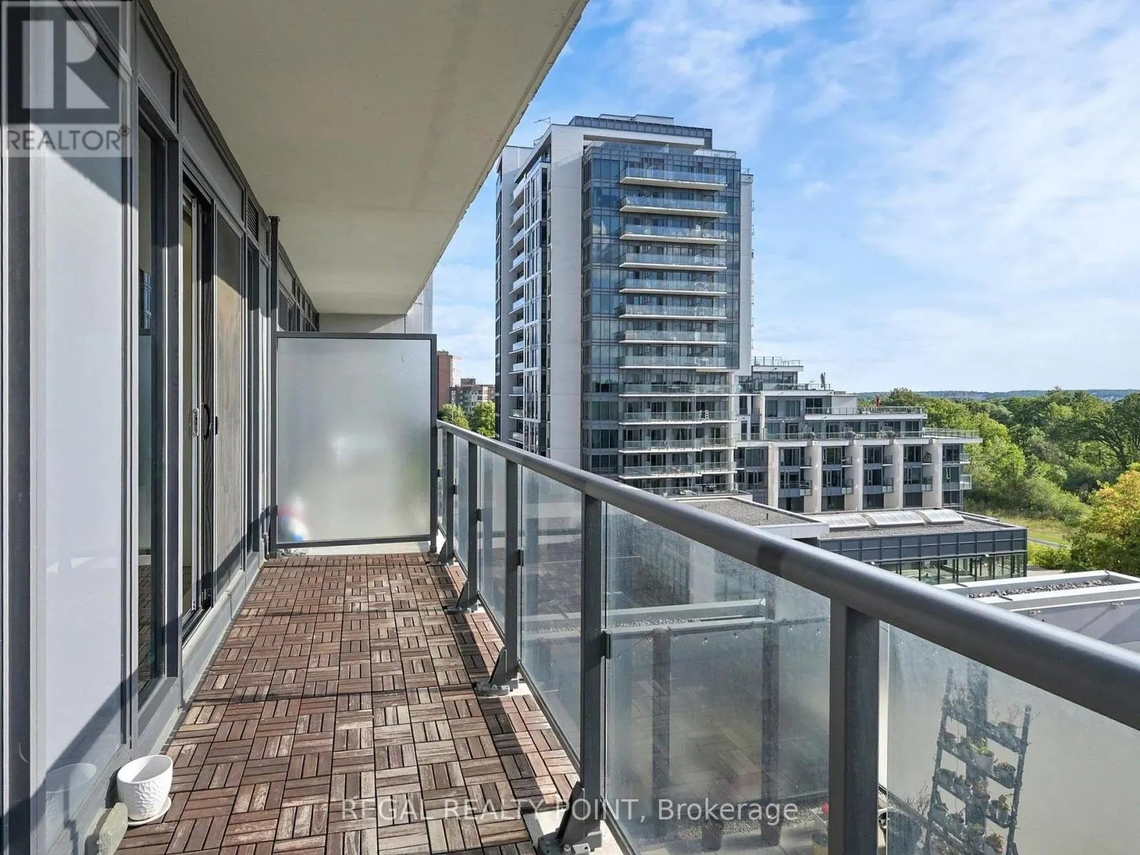 708 - 9608 YONGE STREET