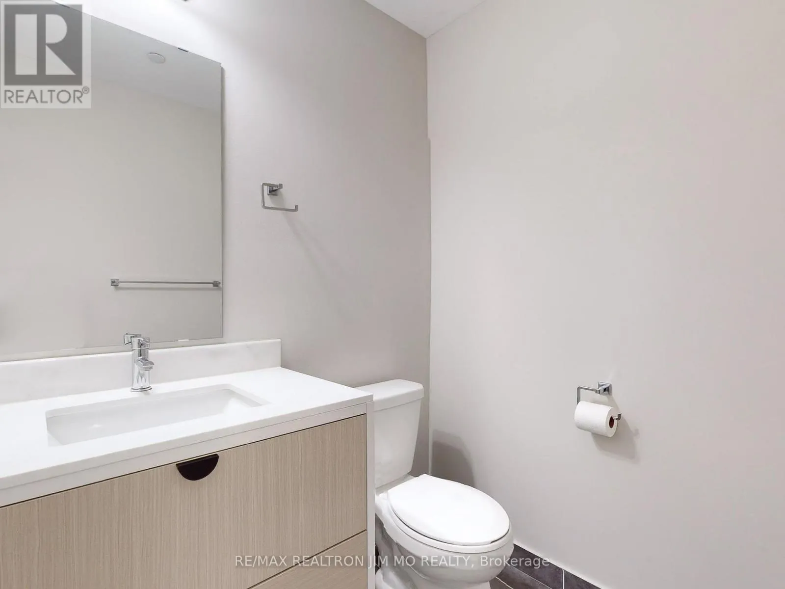 416 - 555 WILLIAM GRAHAM DRIVE