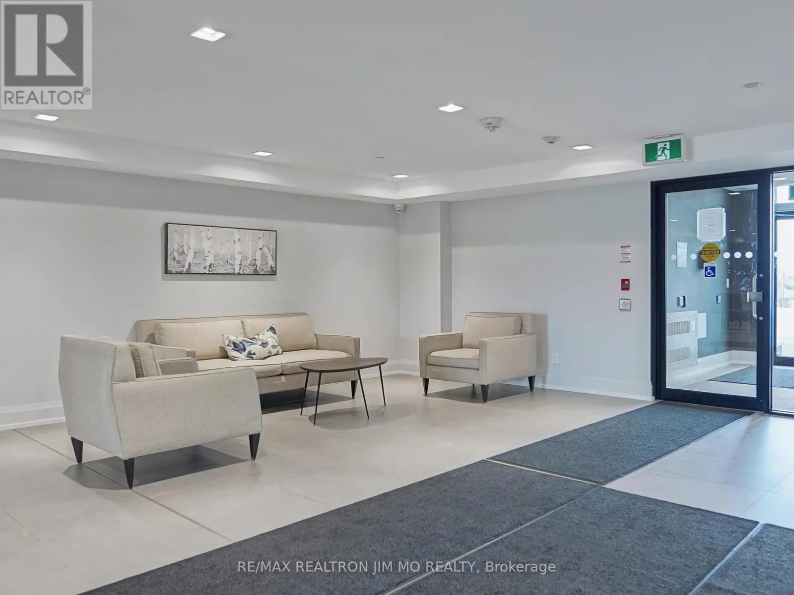 416 - 555 WILLIAM GRAHAM DRIVE