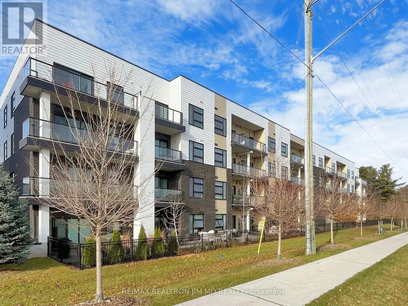 416 - 555 WILLIAM GRAHAM DRIVE
