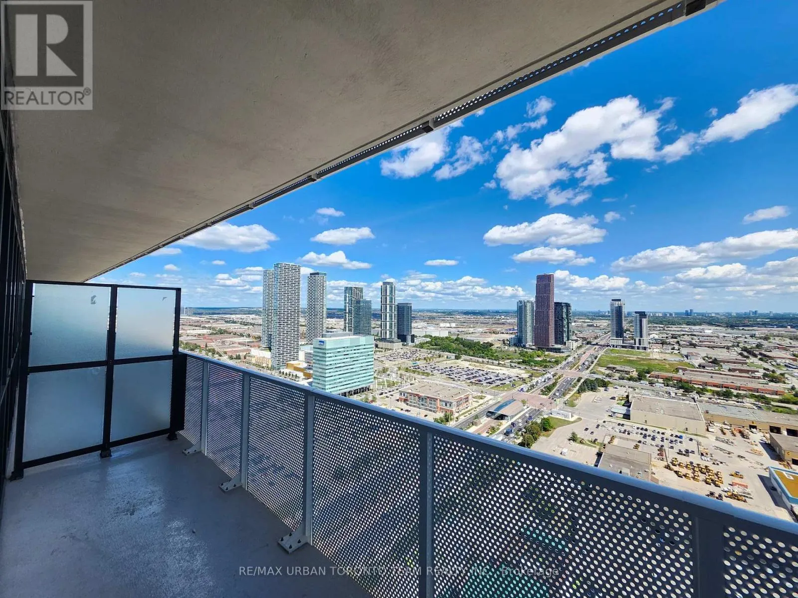 4008 - 28 INTERCHANGE WAY