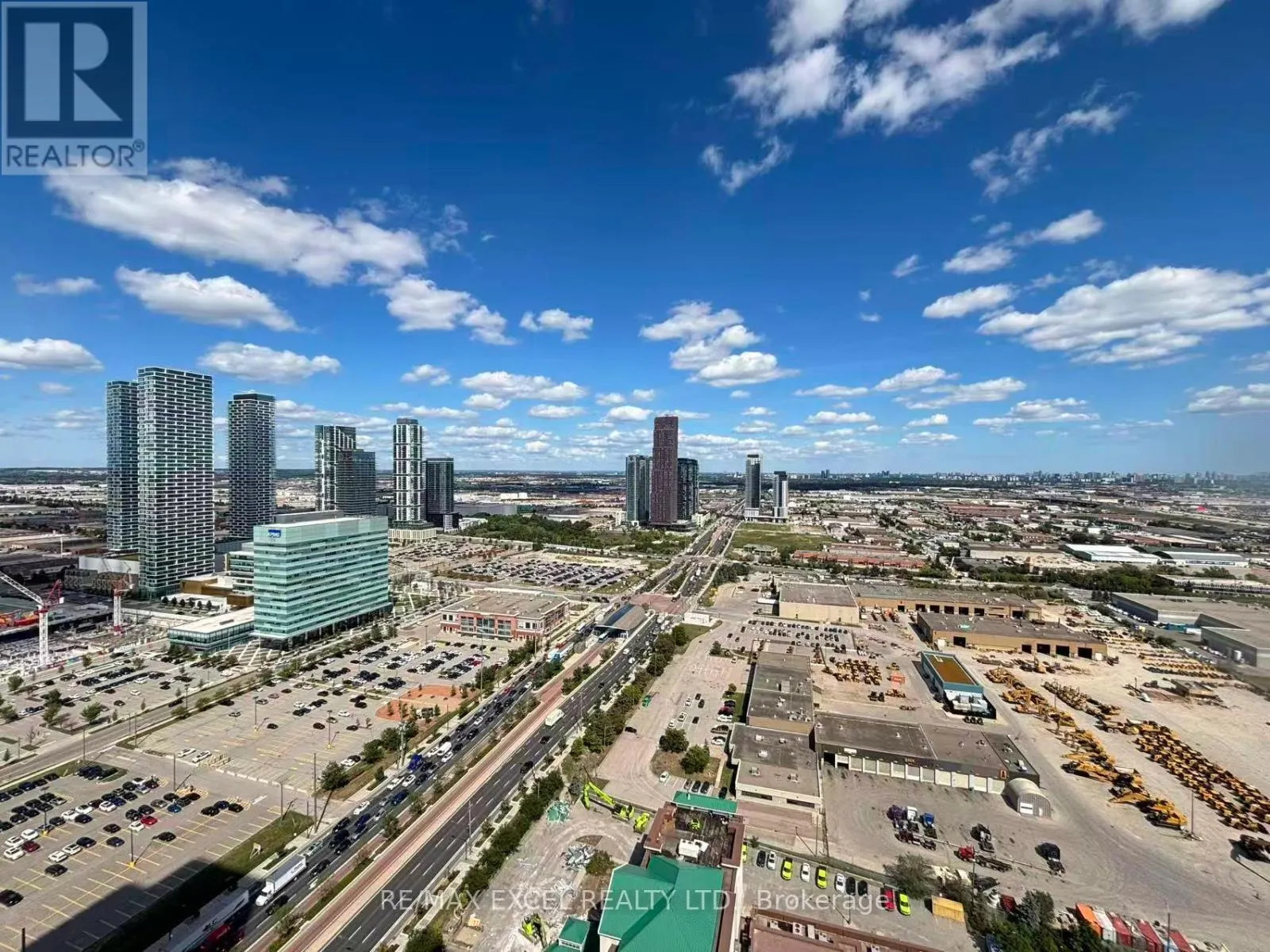 3906 - 28 INTERCHANGE WAY
