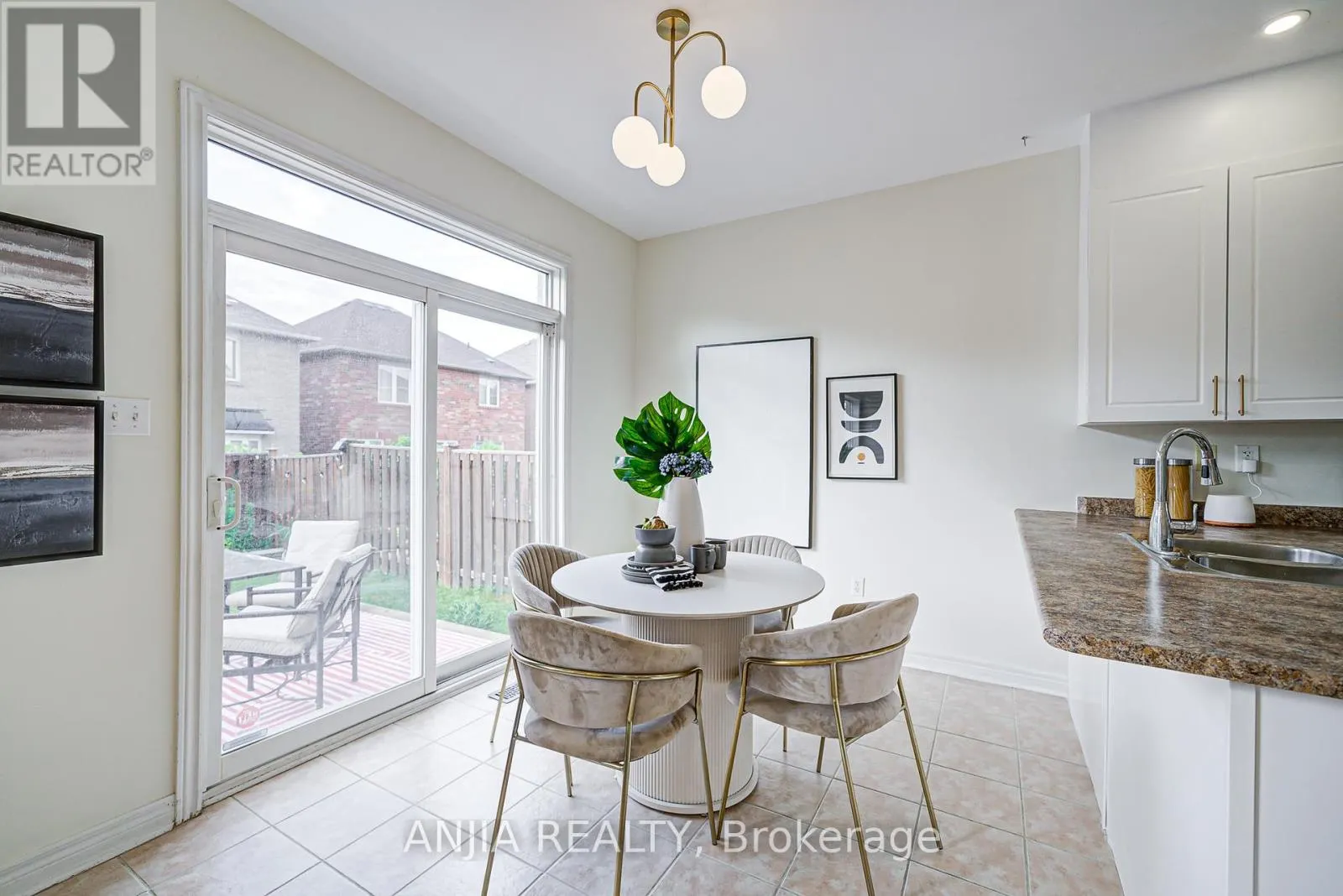 140 EDWARD JEFFERYS AVENUE