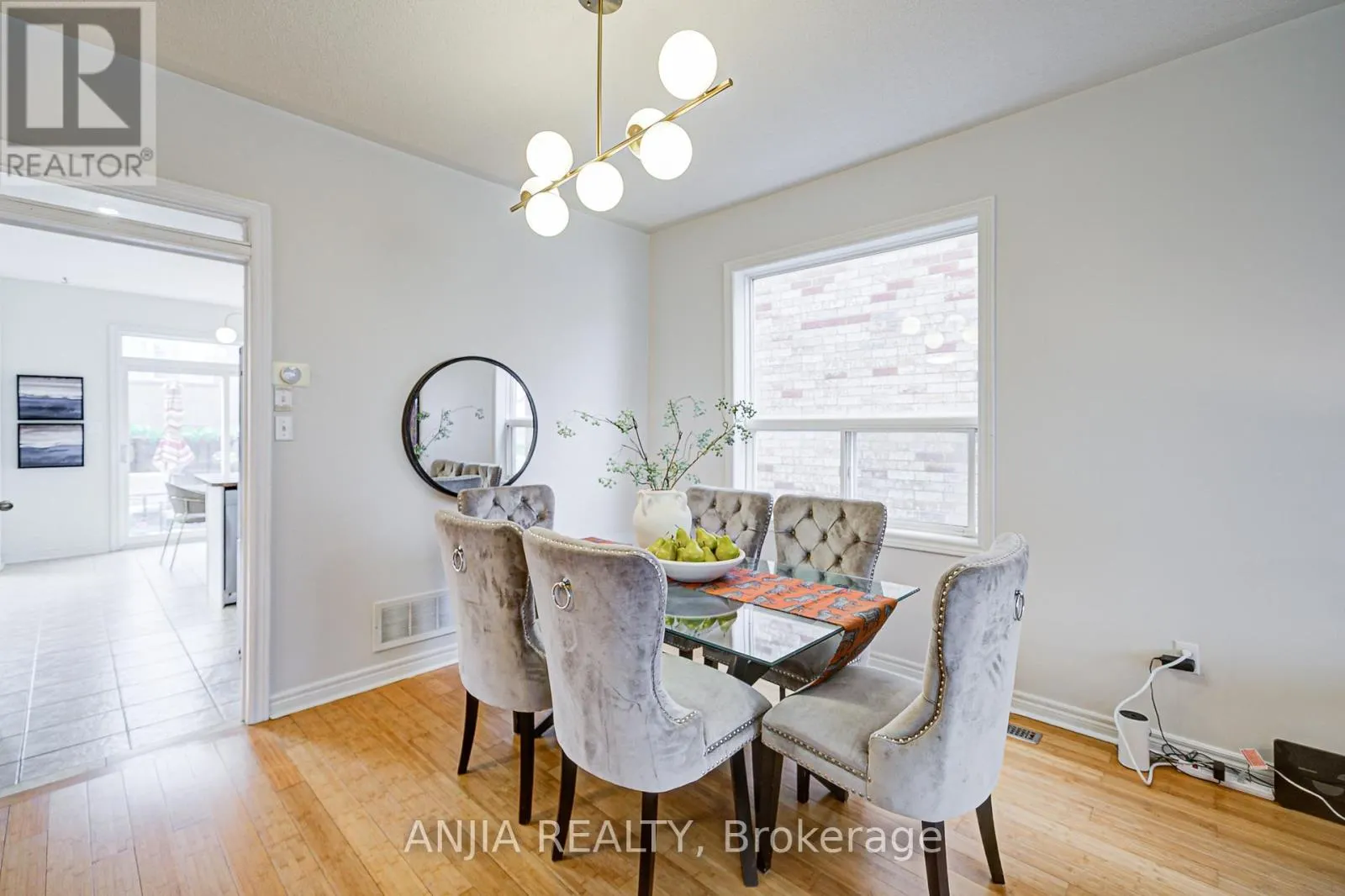 140 EDWARD JEFFERYS AVENUE