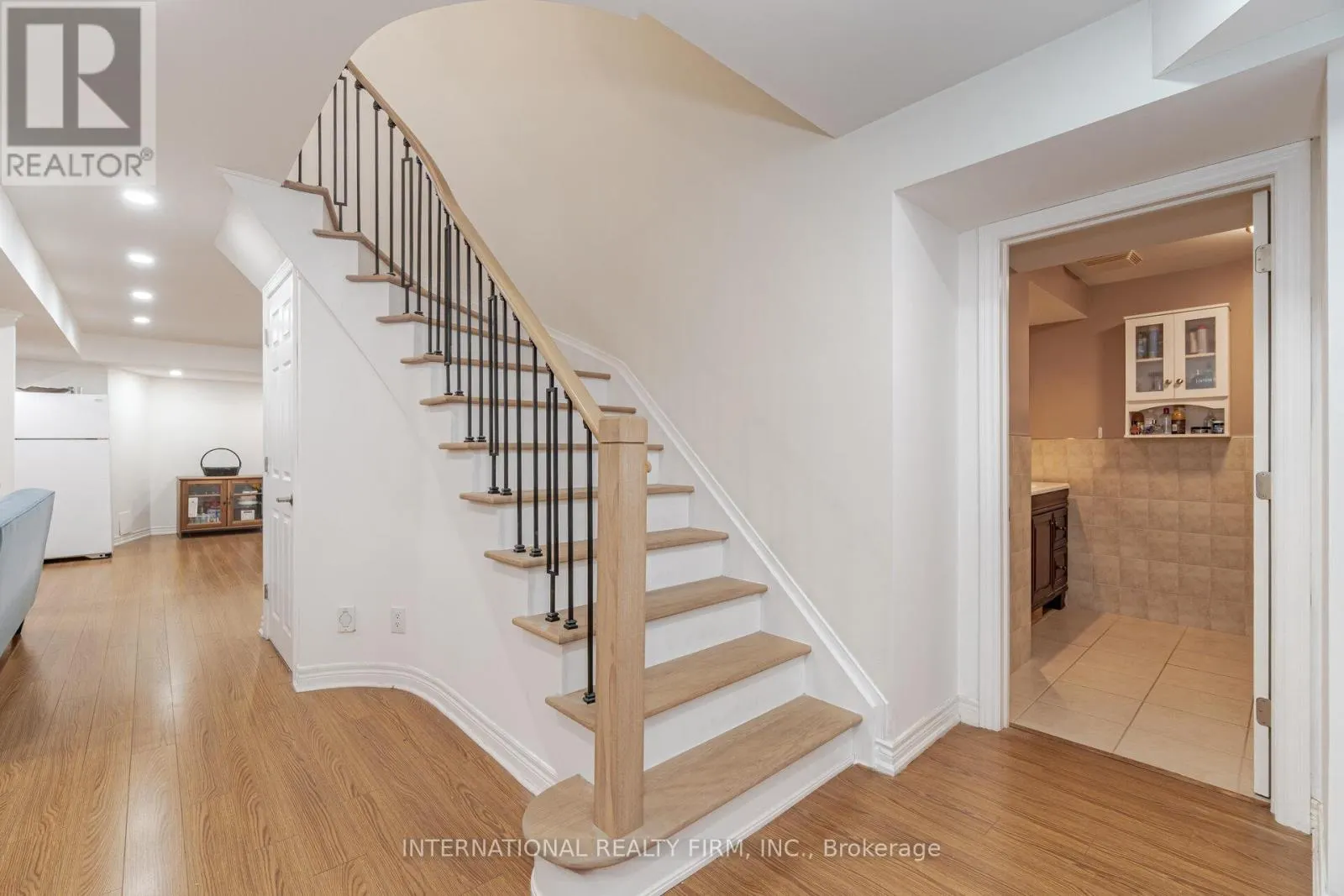67 ROSANNA CRESCENT