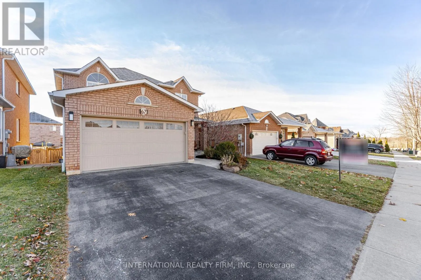67 ROSANNA CRESCENT