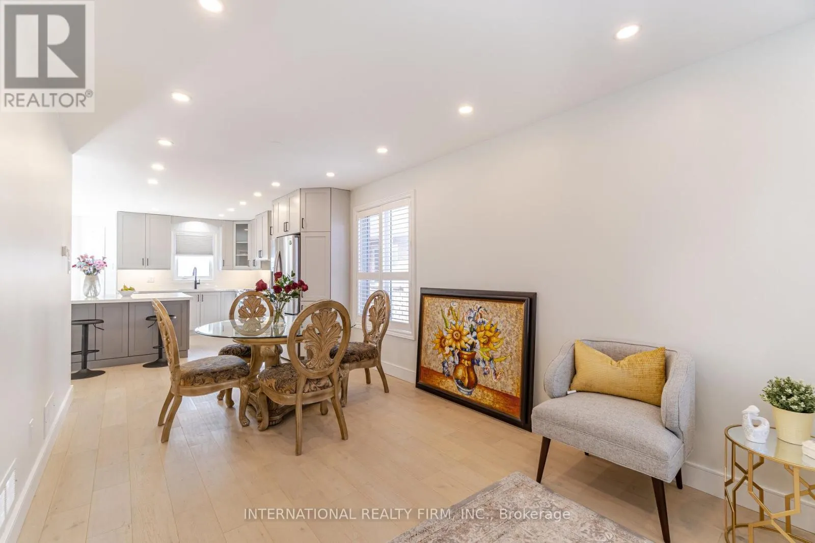 67 ROSANNA CRESCENT