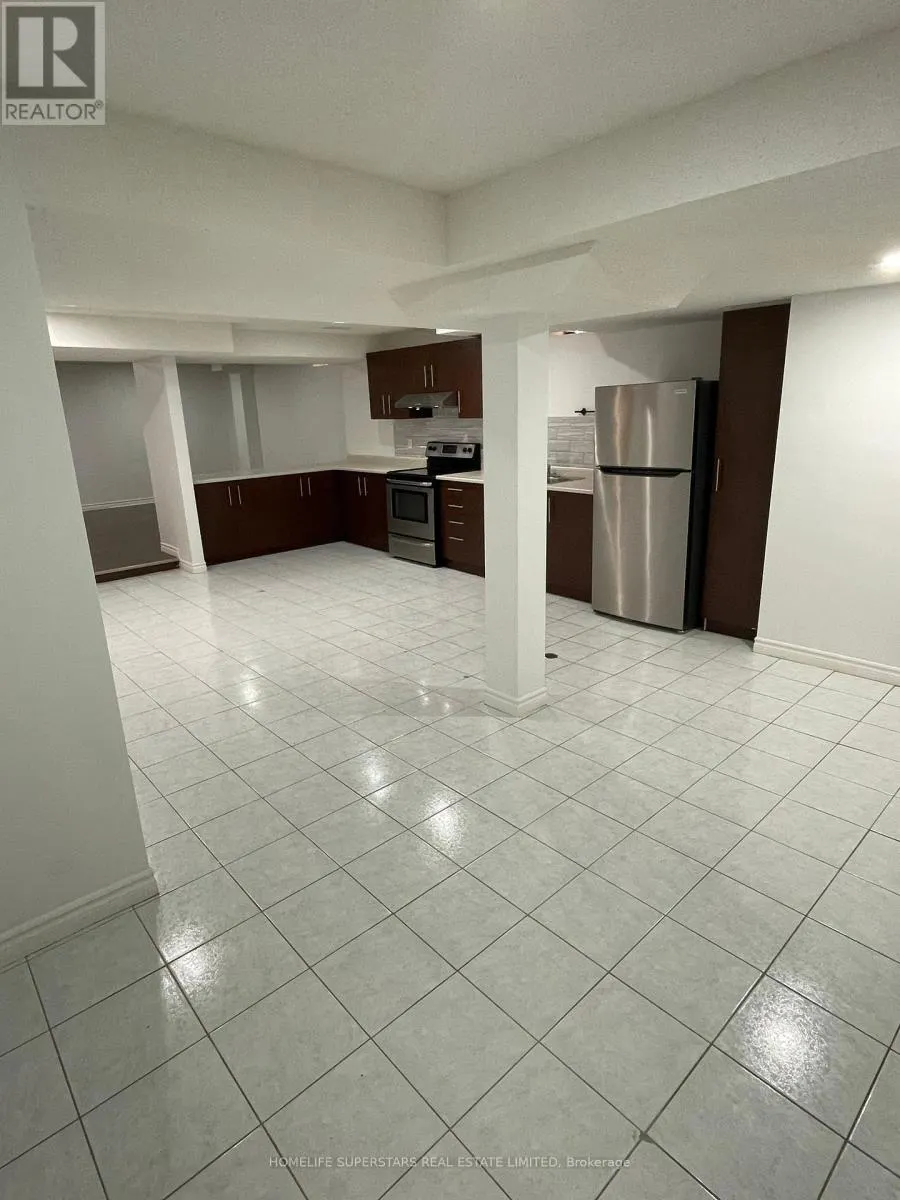 BASEMENT - 11 FERNCLIFFE CRESCENT