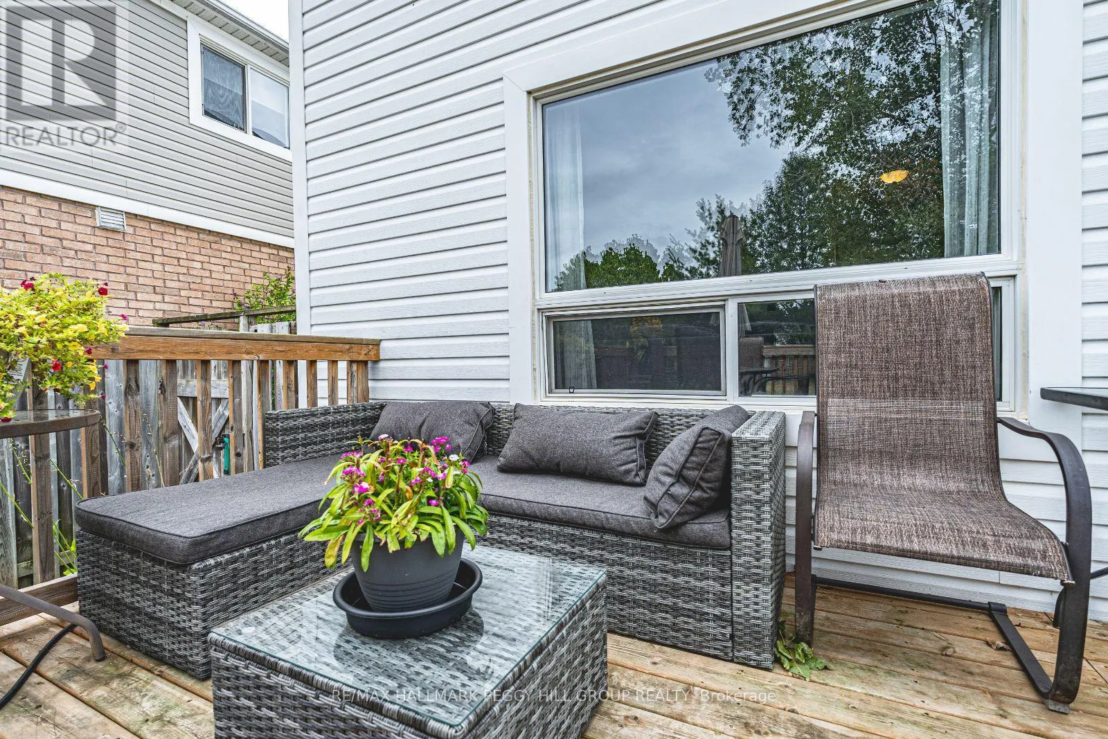 10 TRUAX CRESCENT