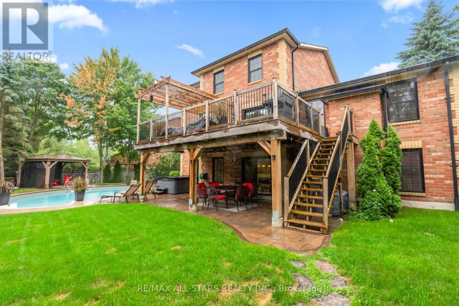 42 GALLOWAY CRESCENT