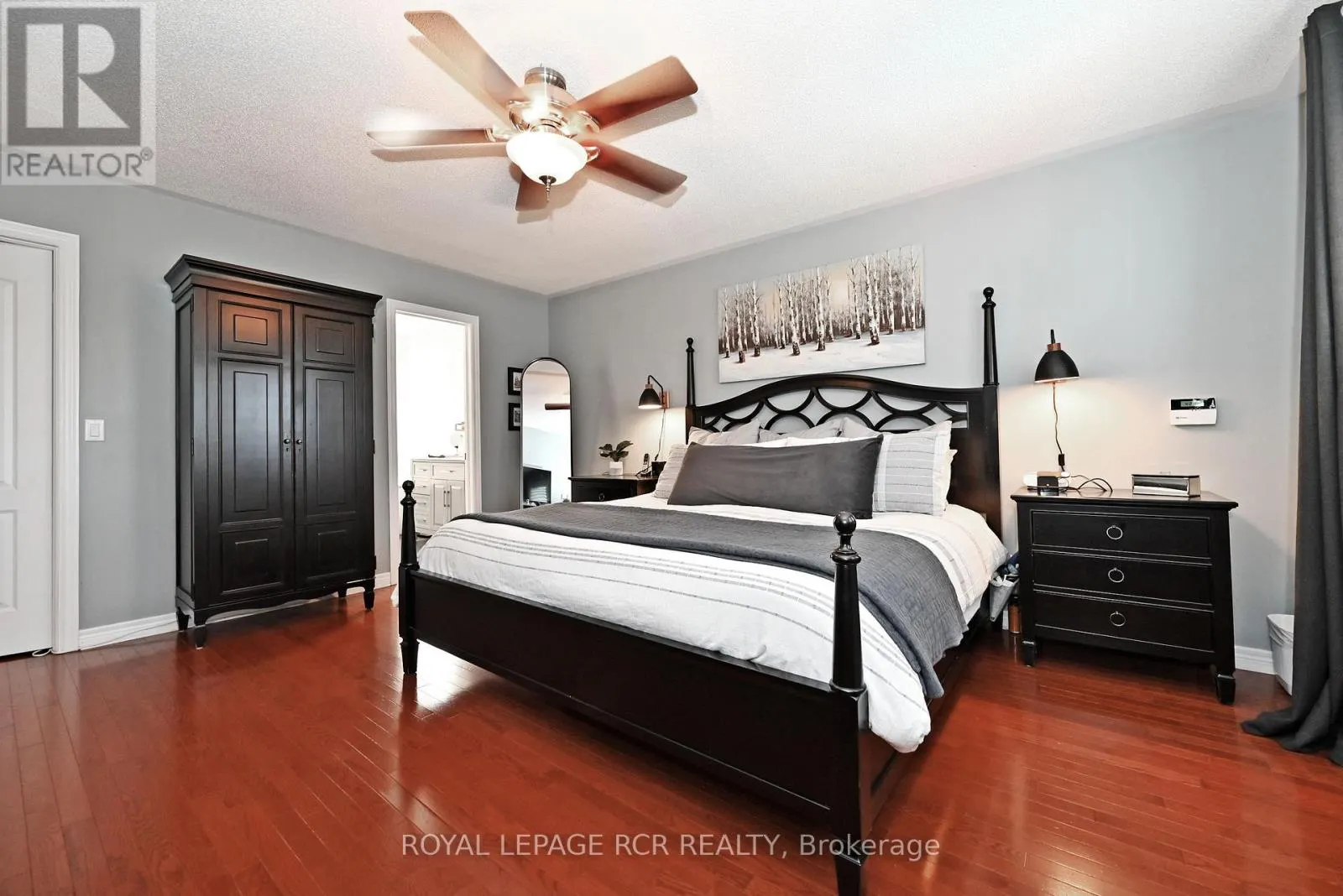 142 REGATTA AVENUE