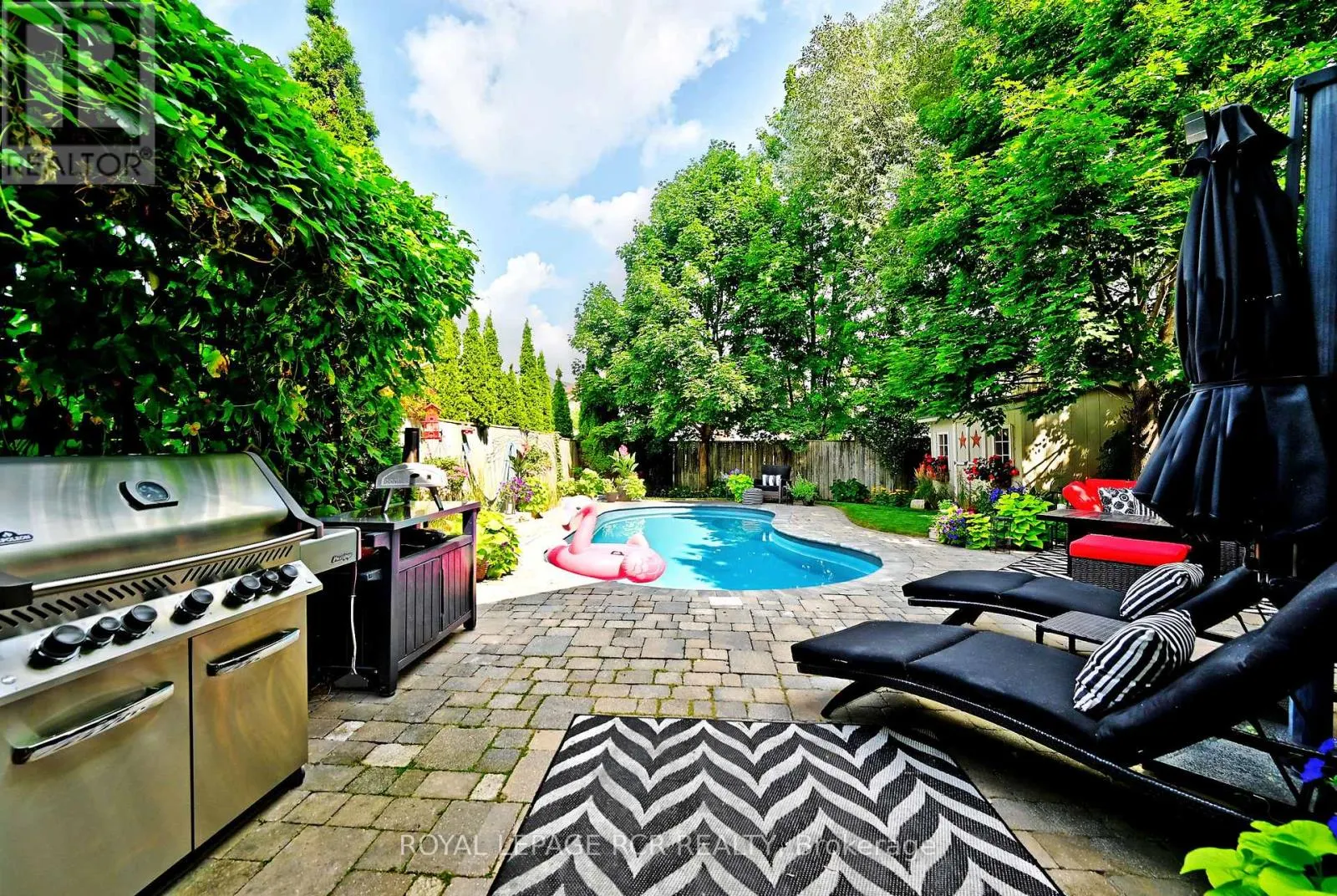 142 REGATTA AVENUE