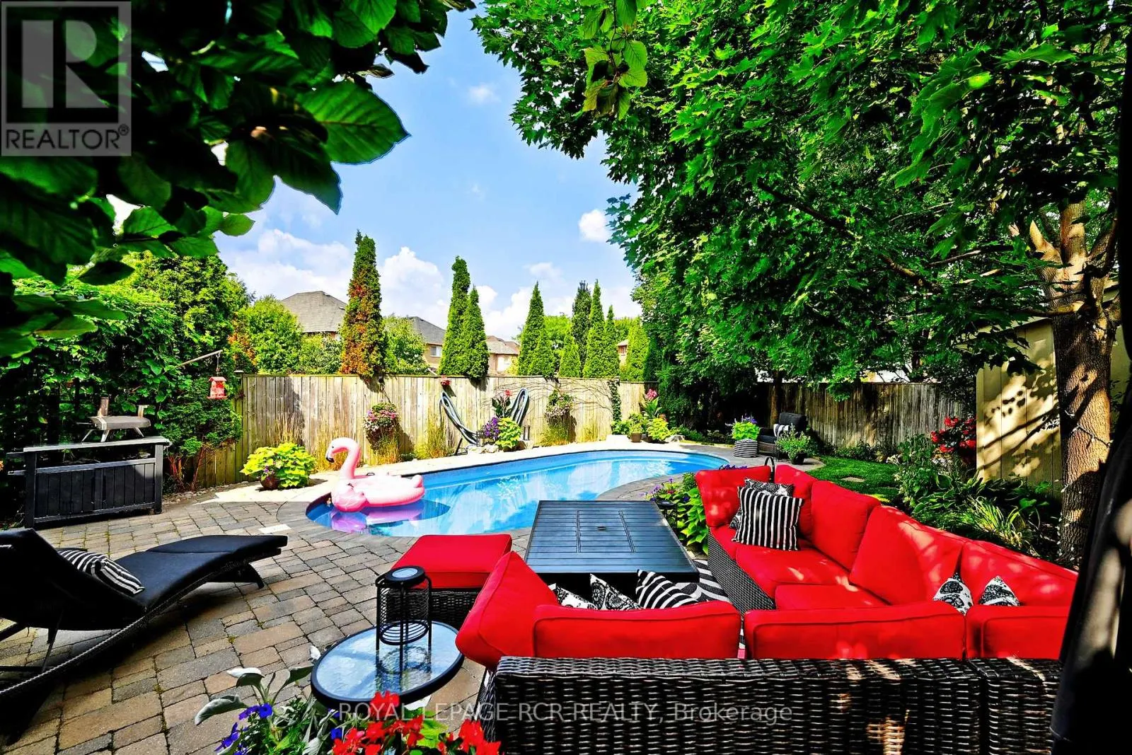 142 REGATTA AVENUE